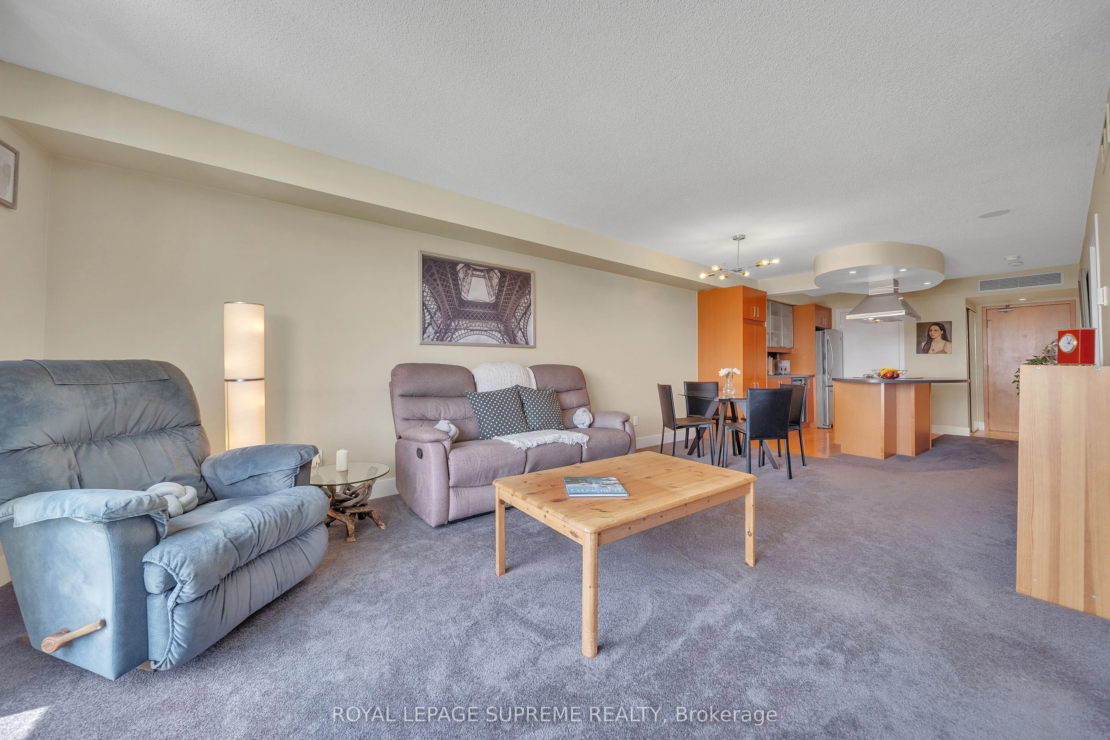 550 Queens Quay W, #416