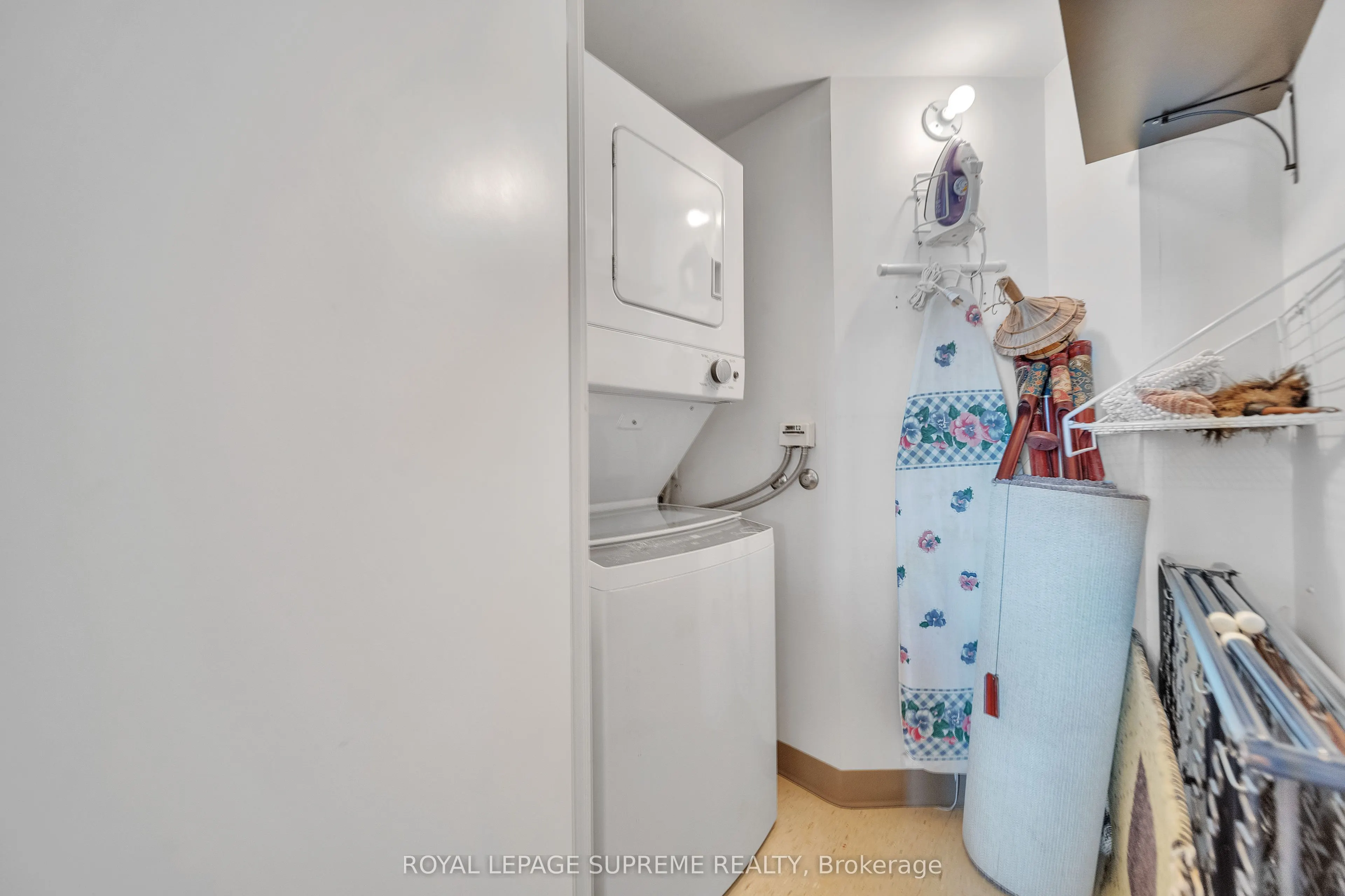 550 Queens Quay W, #416