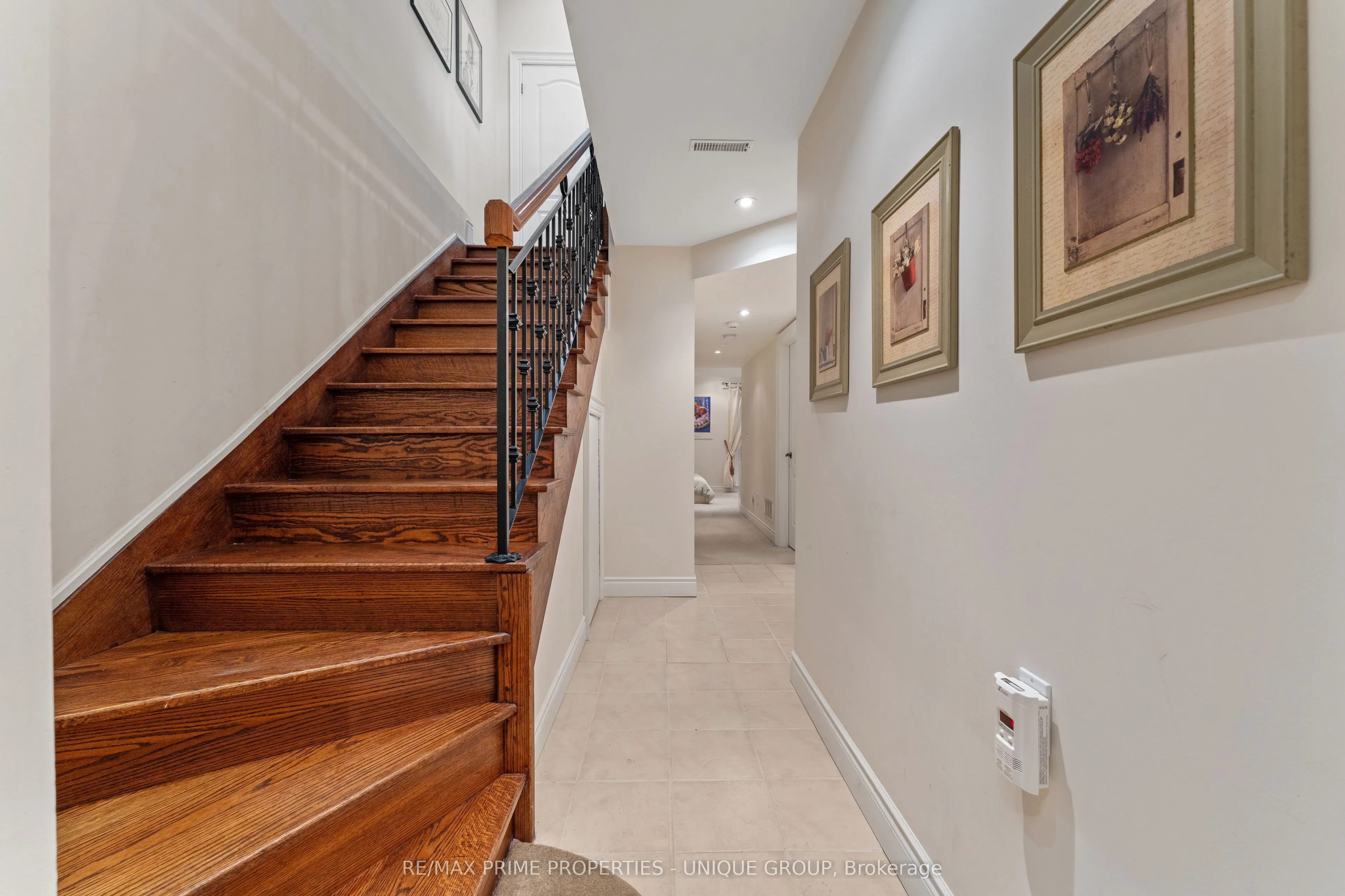 276 Greenfield Avenue