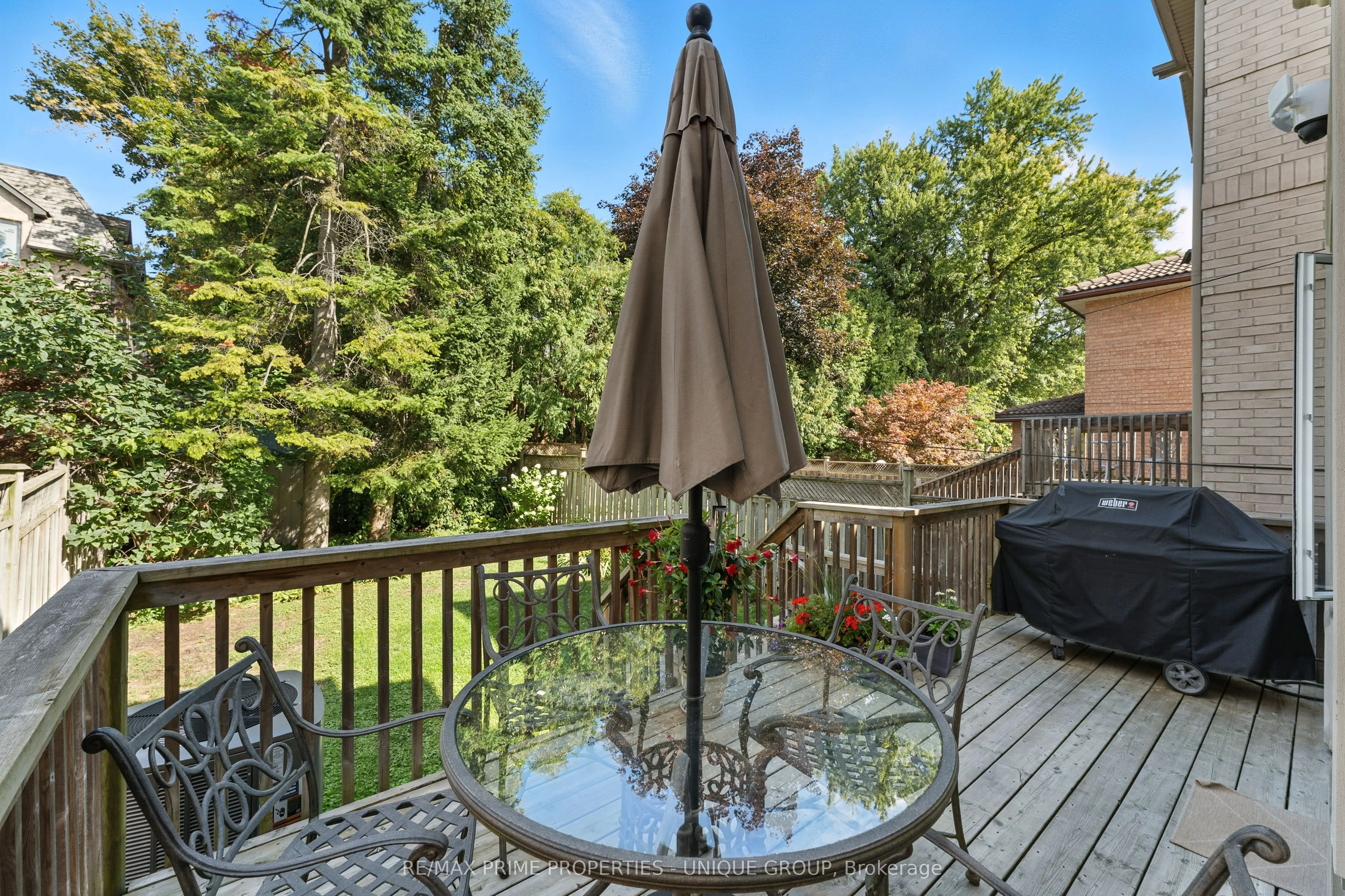 276 Greenfield Avenue