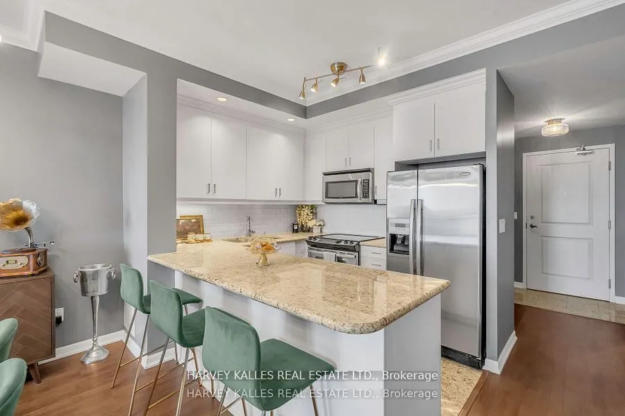 21 Grand Magazine Street, #1402