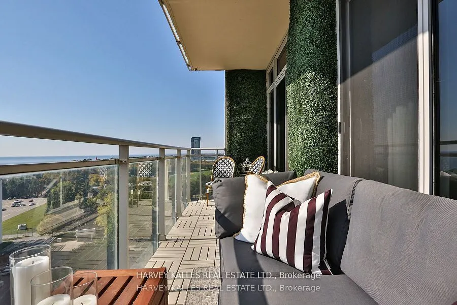 21 Grand Magazine Street, #1402