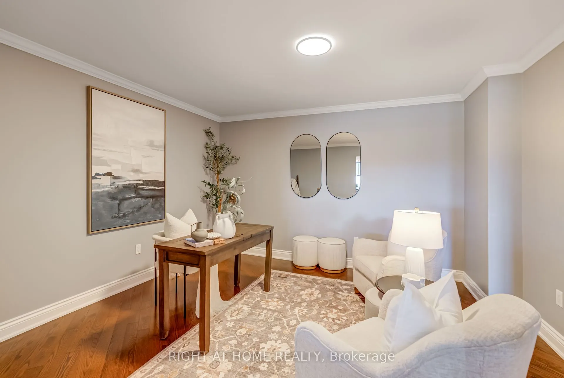 65 Skymark Drive, #707
