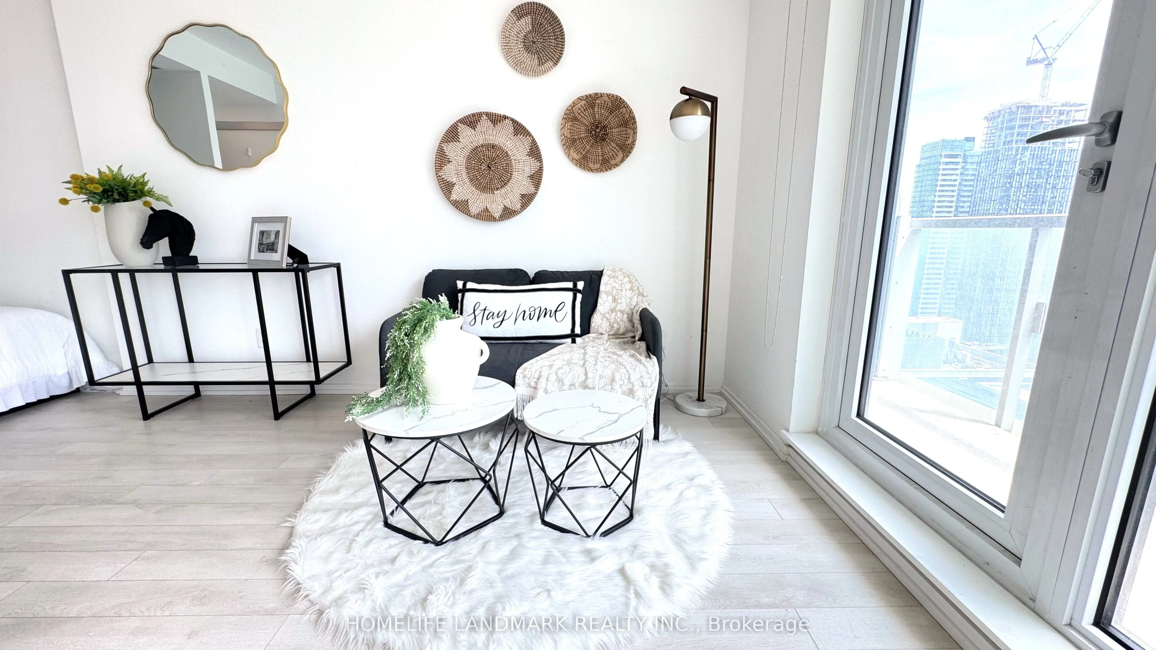 197 Yonge Street, #2808