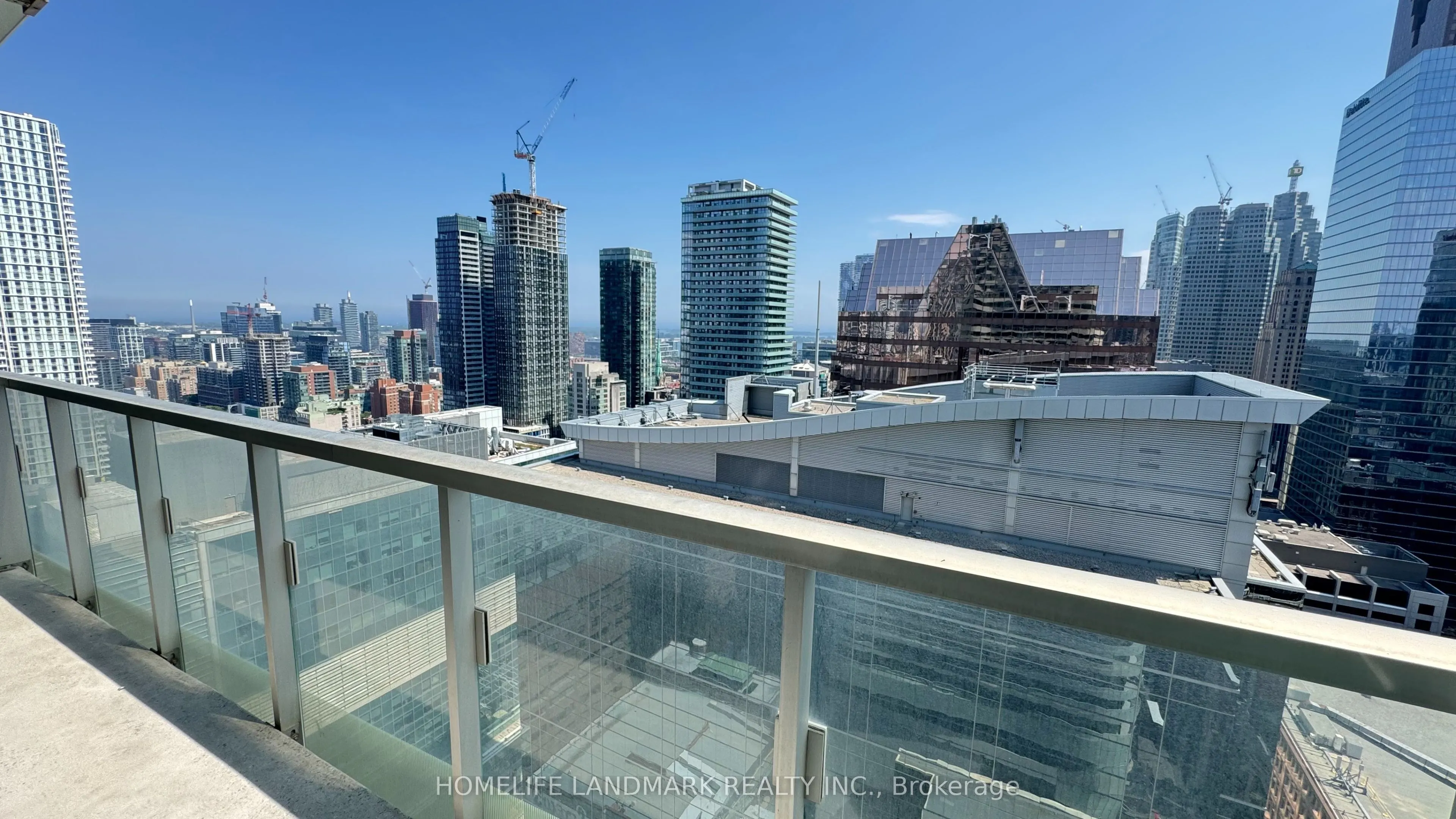 197 Yonge Street, #2808