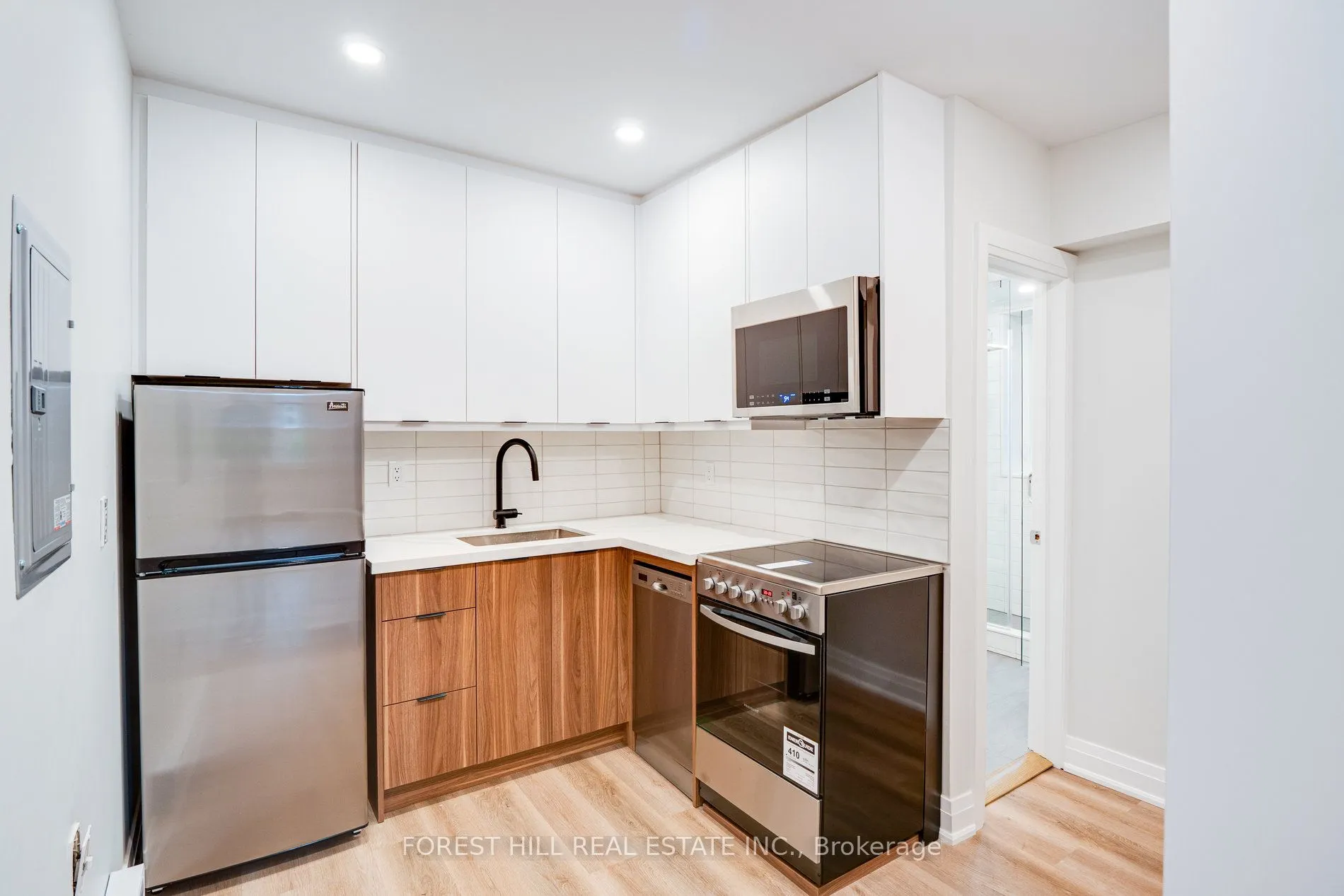1 Greensides Avenue, #2