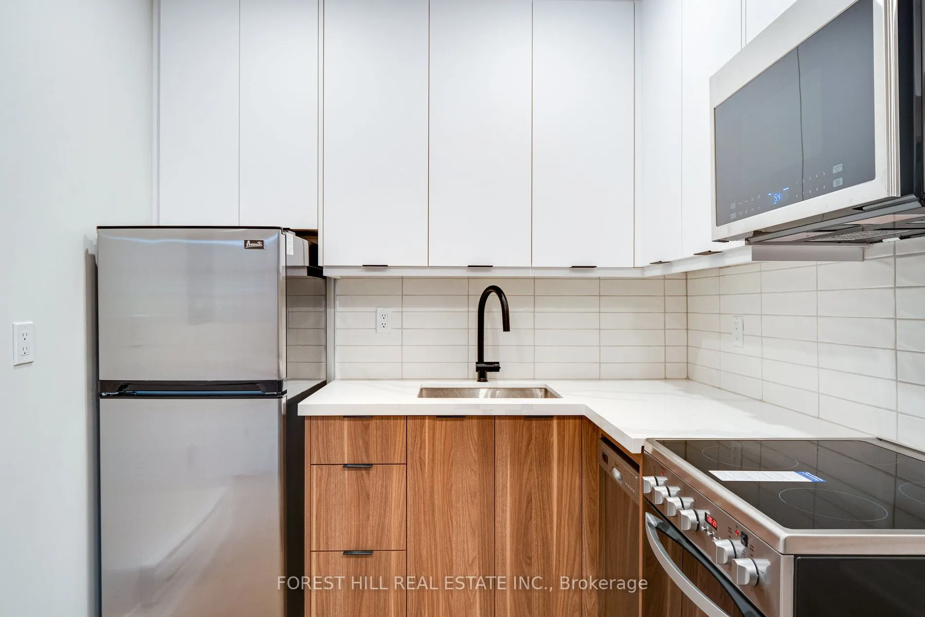 1 Greensides Avenue, #2
