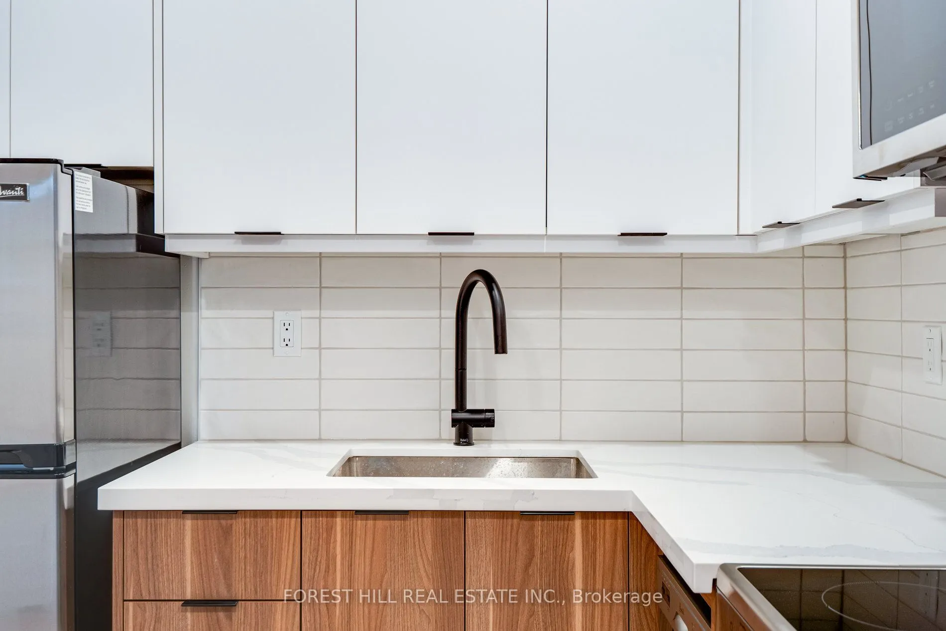 1 Greensides Avenue, #2