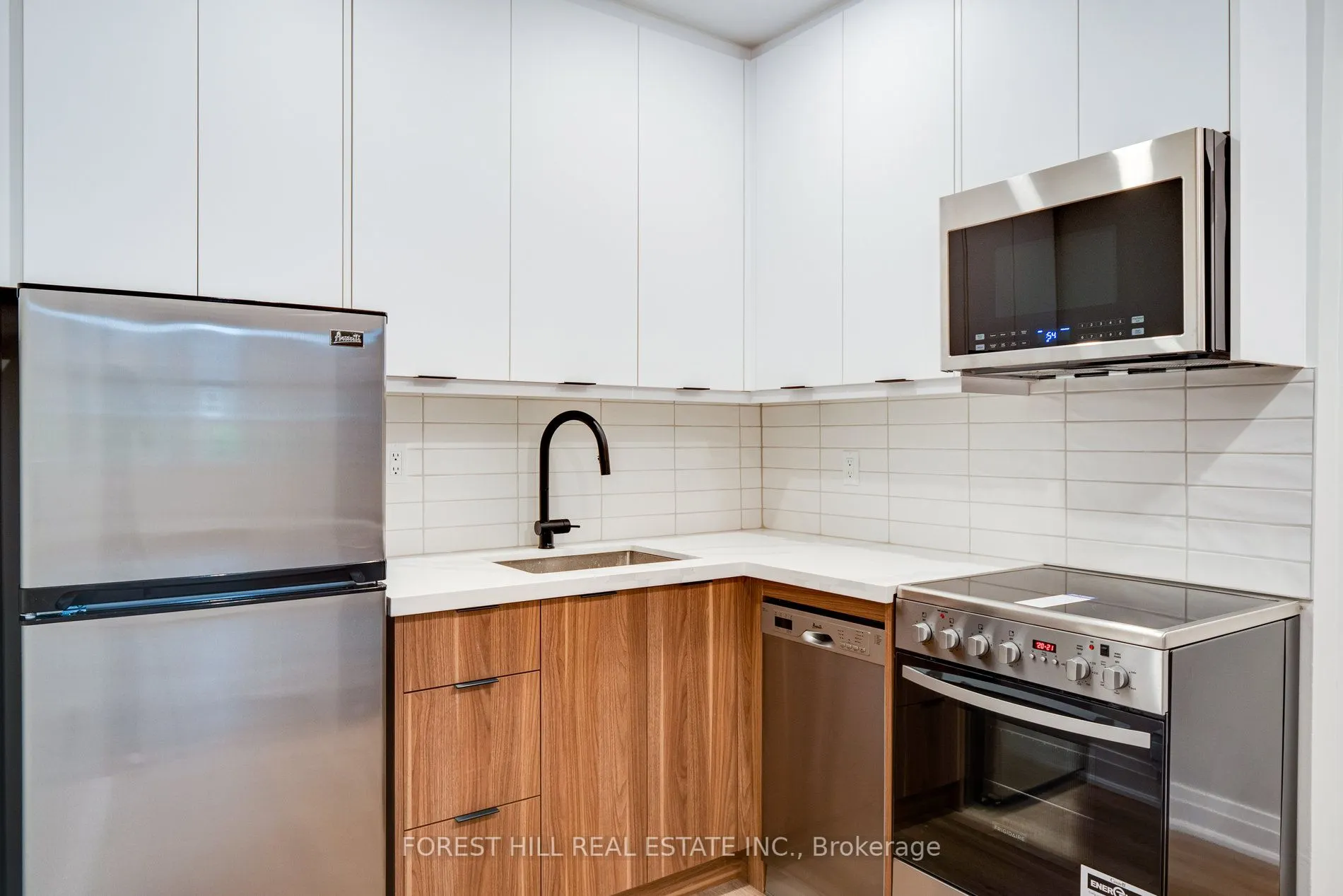 1 Greensides Avenue, #2