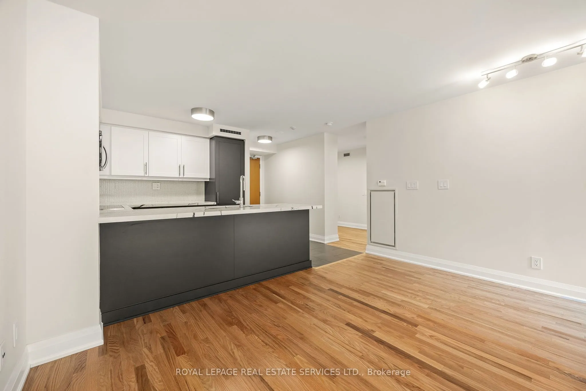 1 Bedford Road, #315