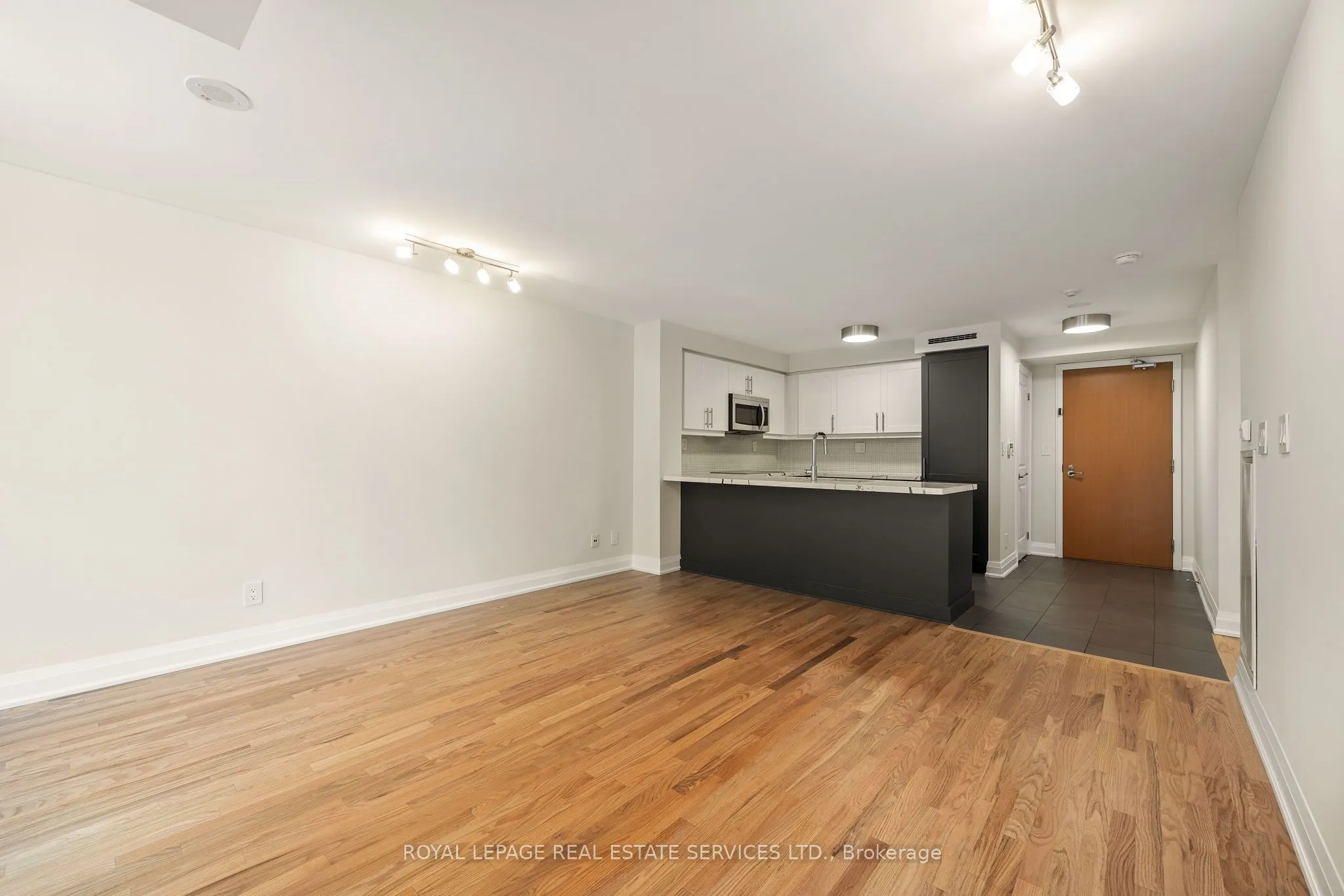 1 Bedford Road, #315
