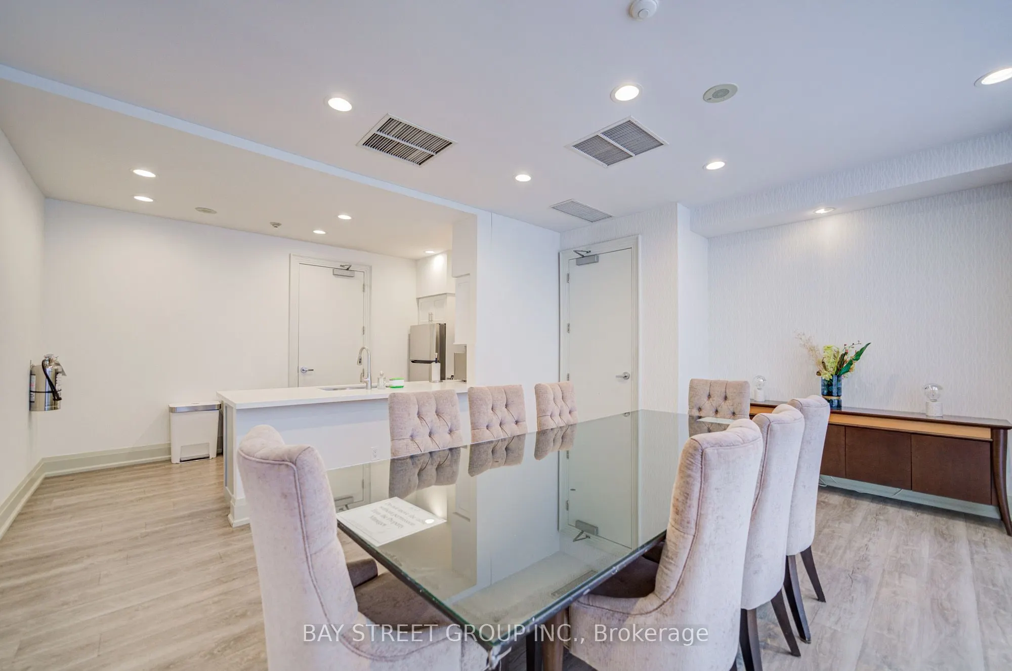 30 Harrison Garden Boulevard, #1107
