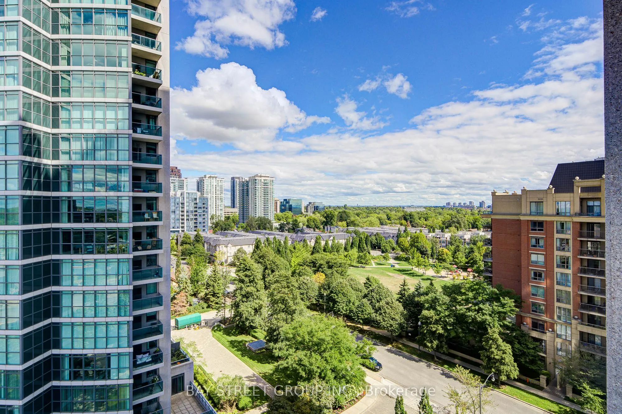 30 Harrison Garden Boulevard, #1107