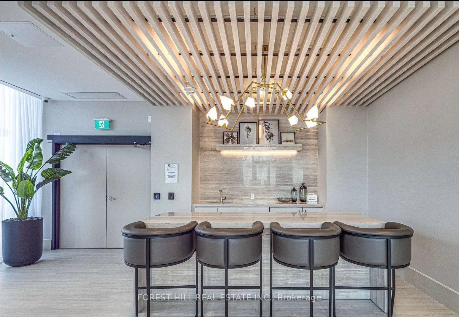 2020 Bathurst Street, #1615