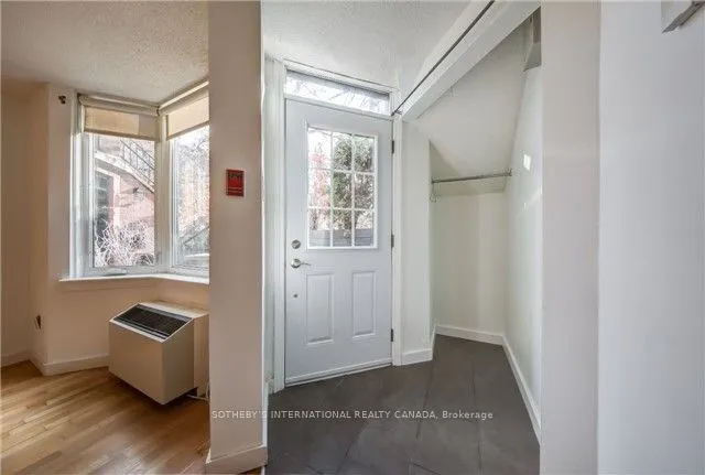 596A Wellington Street, #11