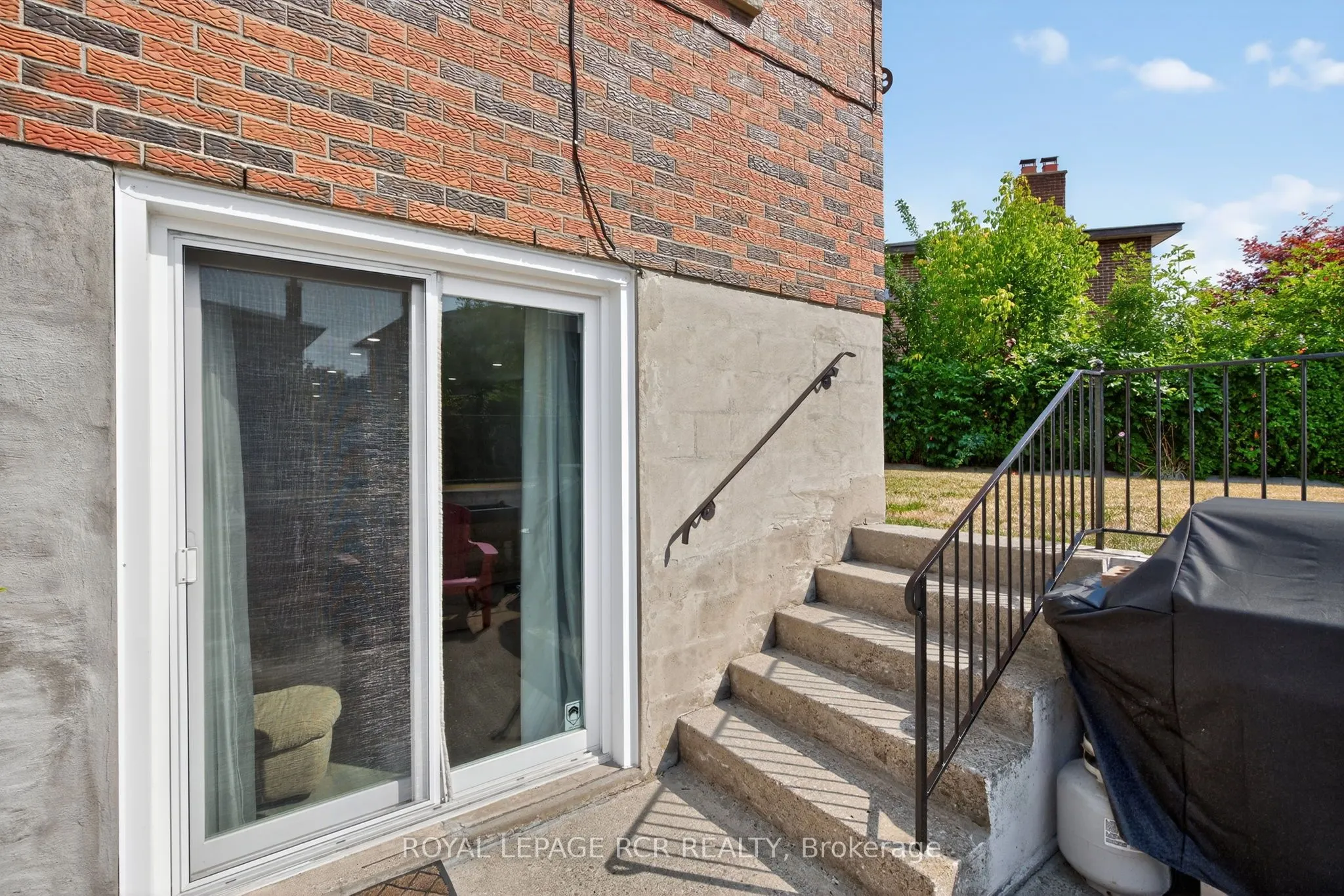 19 Navaho Drive