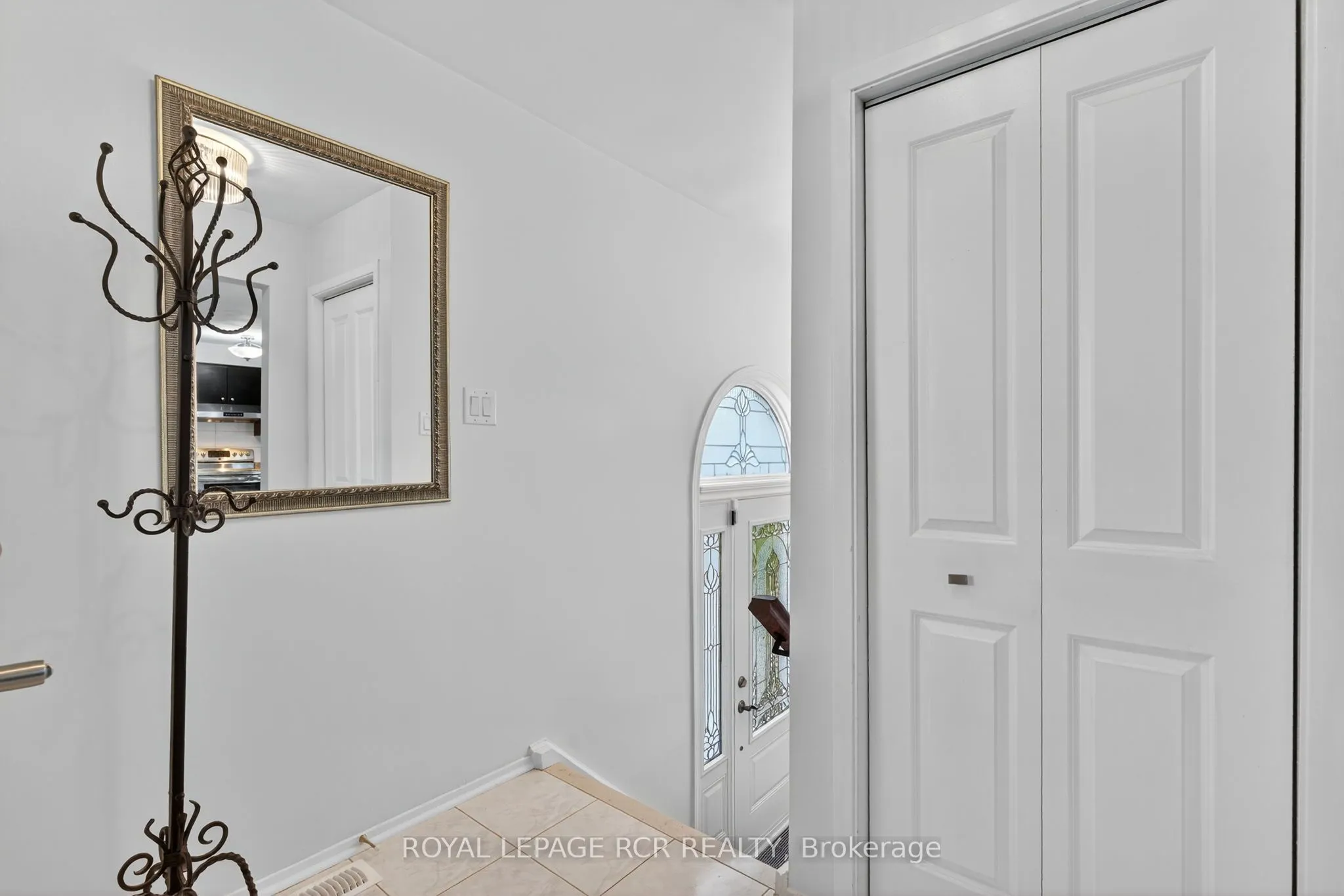 19 Navaho Drive