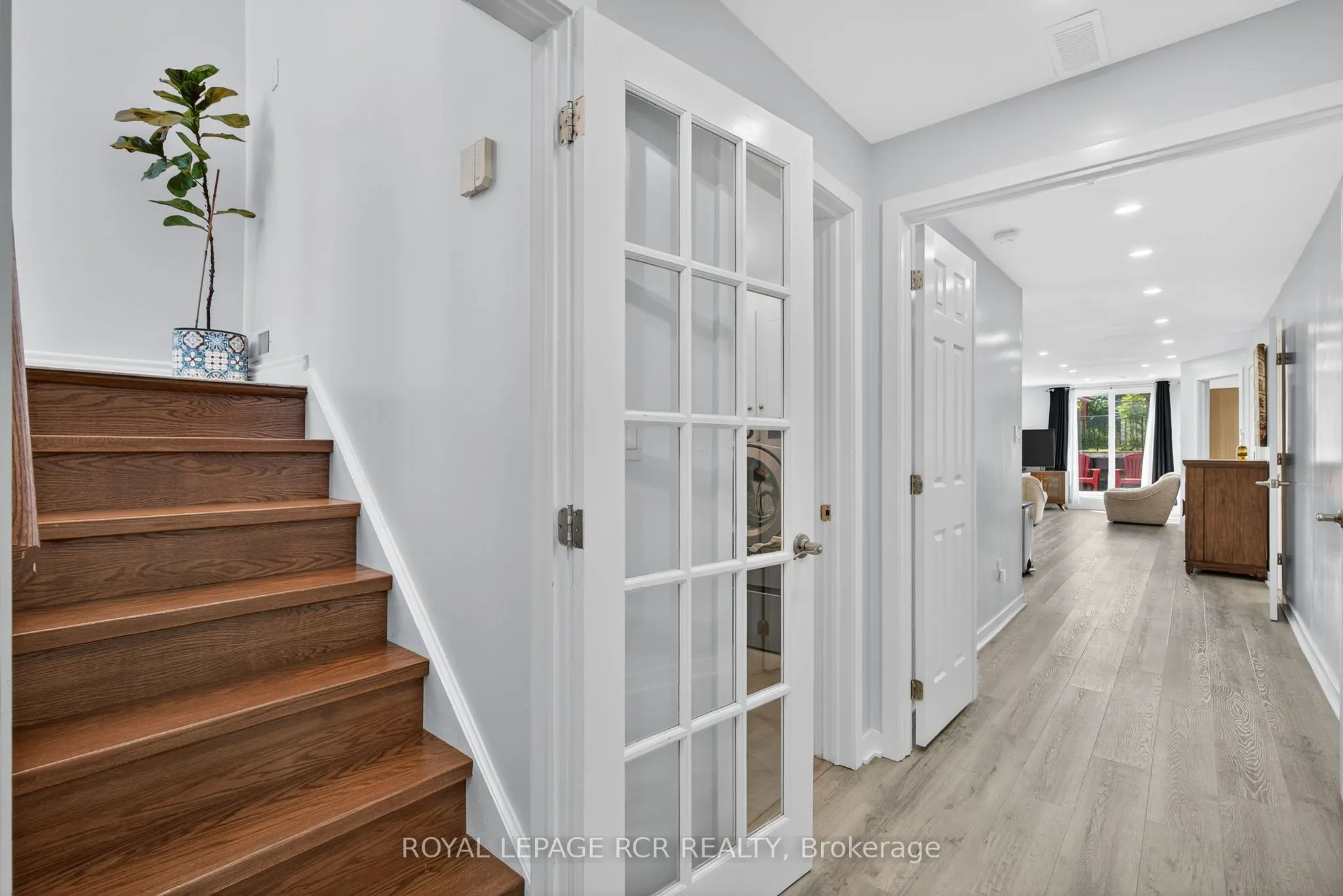 19 Navaho Drive