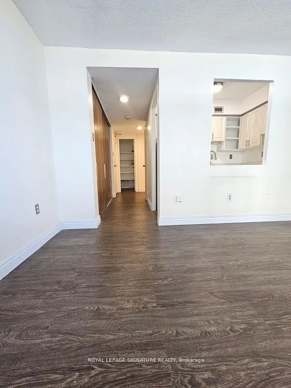 720 Spadina Avenue, #810