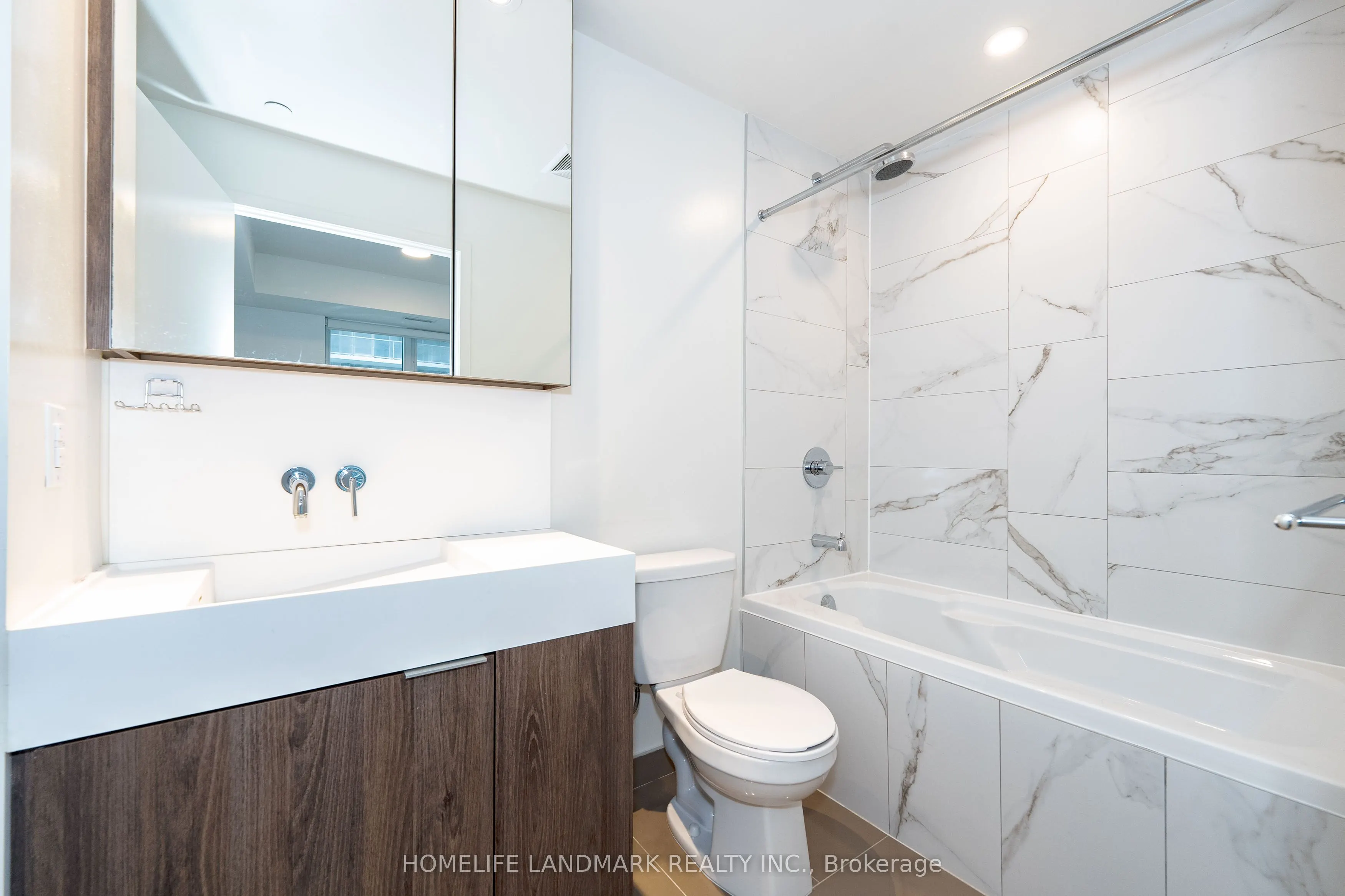15 Lower Jarvis Street, #2013