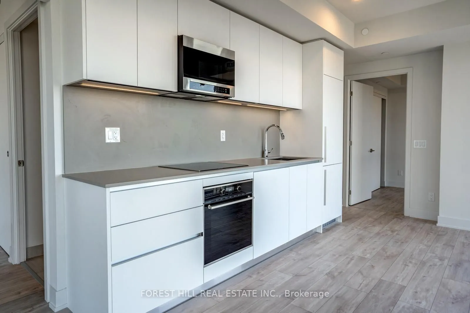 8 Cumberland Street, #4002