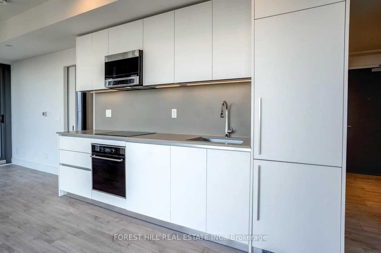 8 Cumberland Street, #4002