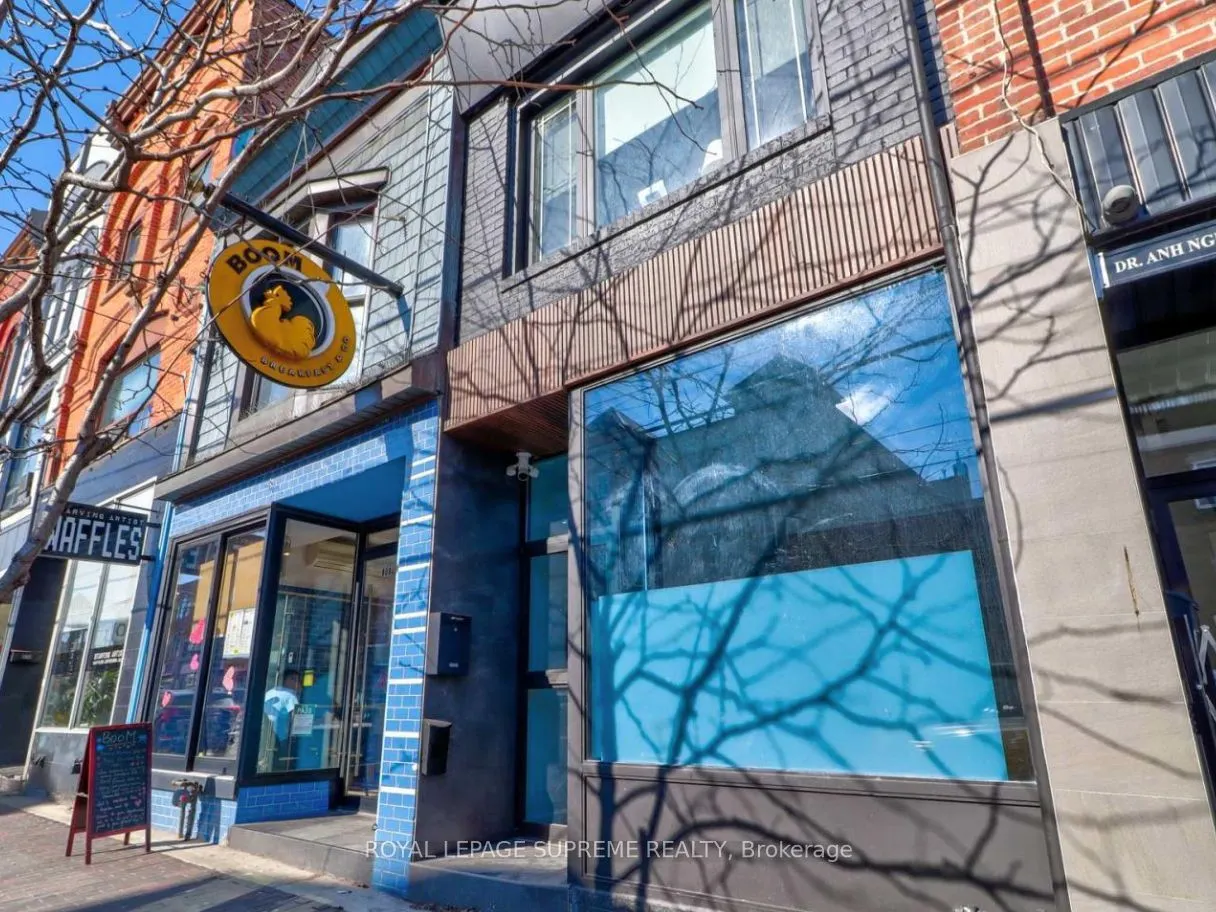 806 College Street, #UPPER