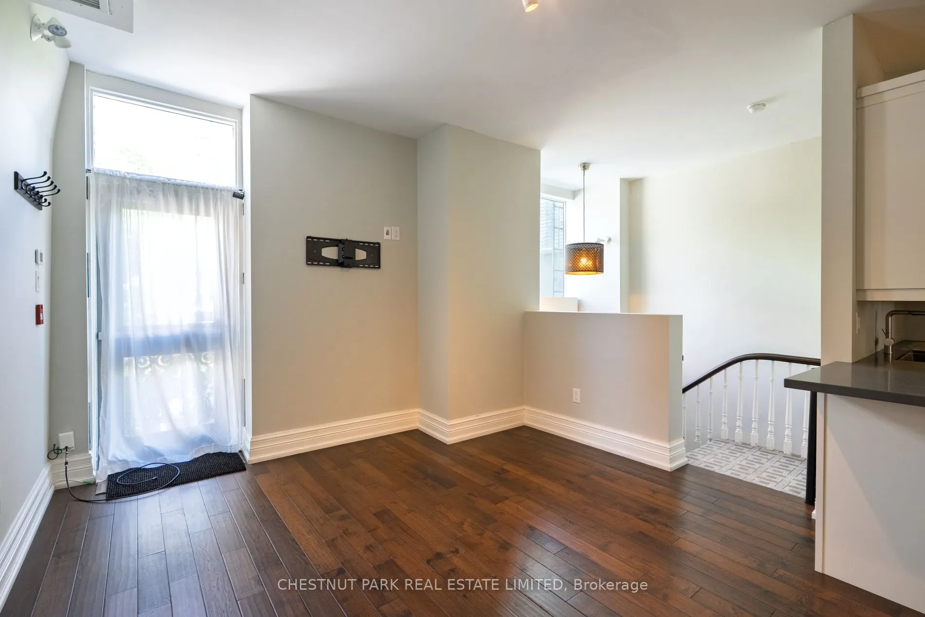 14 St Joseph Street, #300