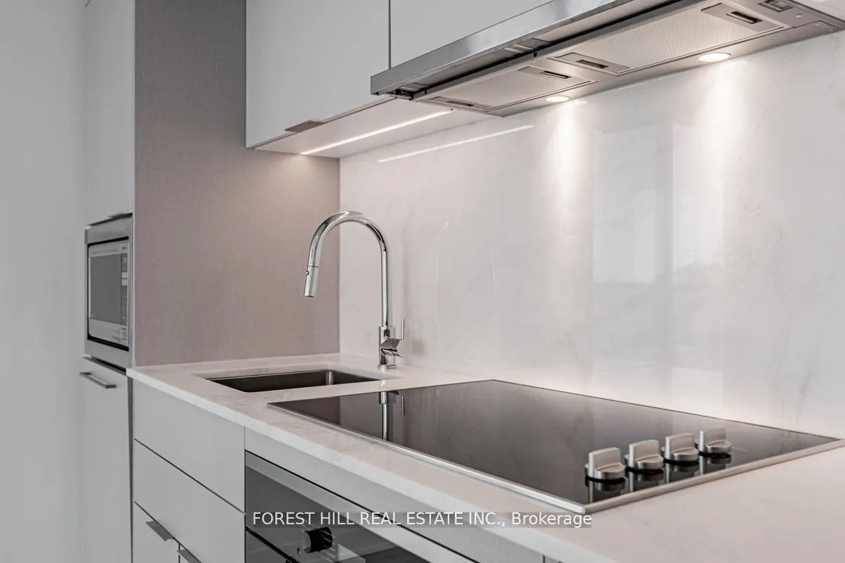 185 Alberta Avenue, #1001