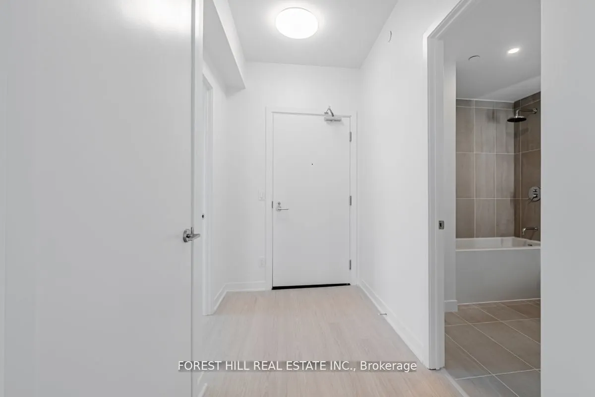 185 Alberta Avenue, #1001