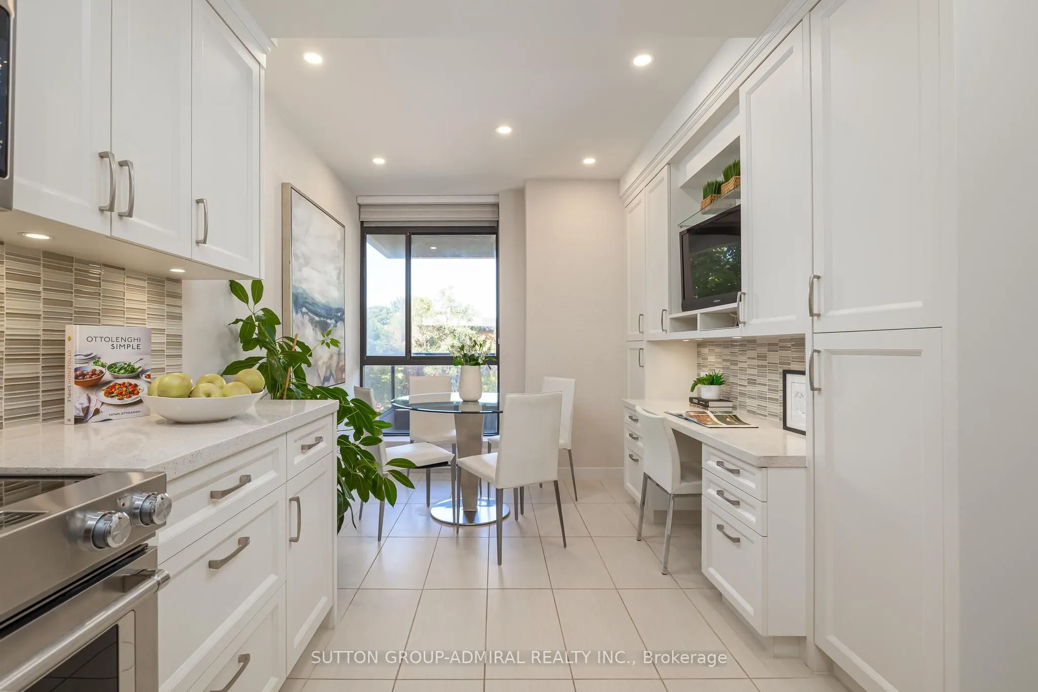 10 Prue Avenue, #202