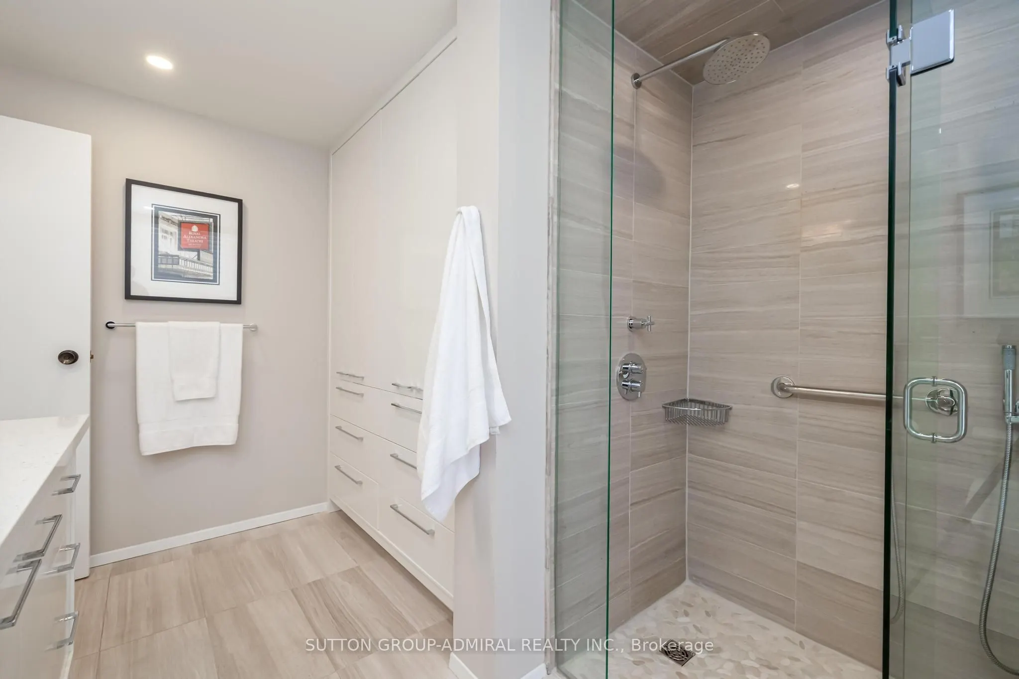10 Prue Avenue, #202