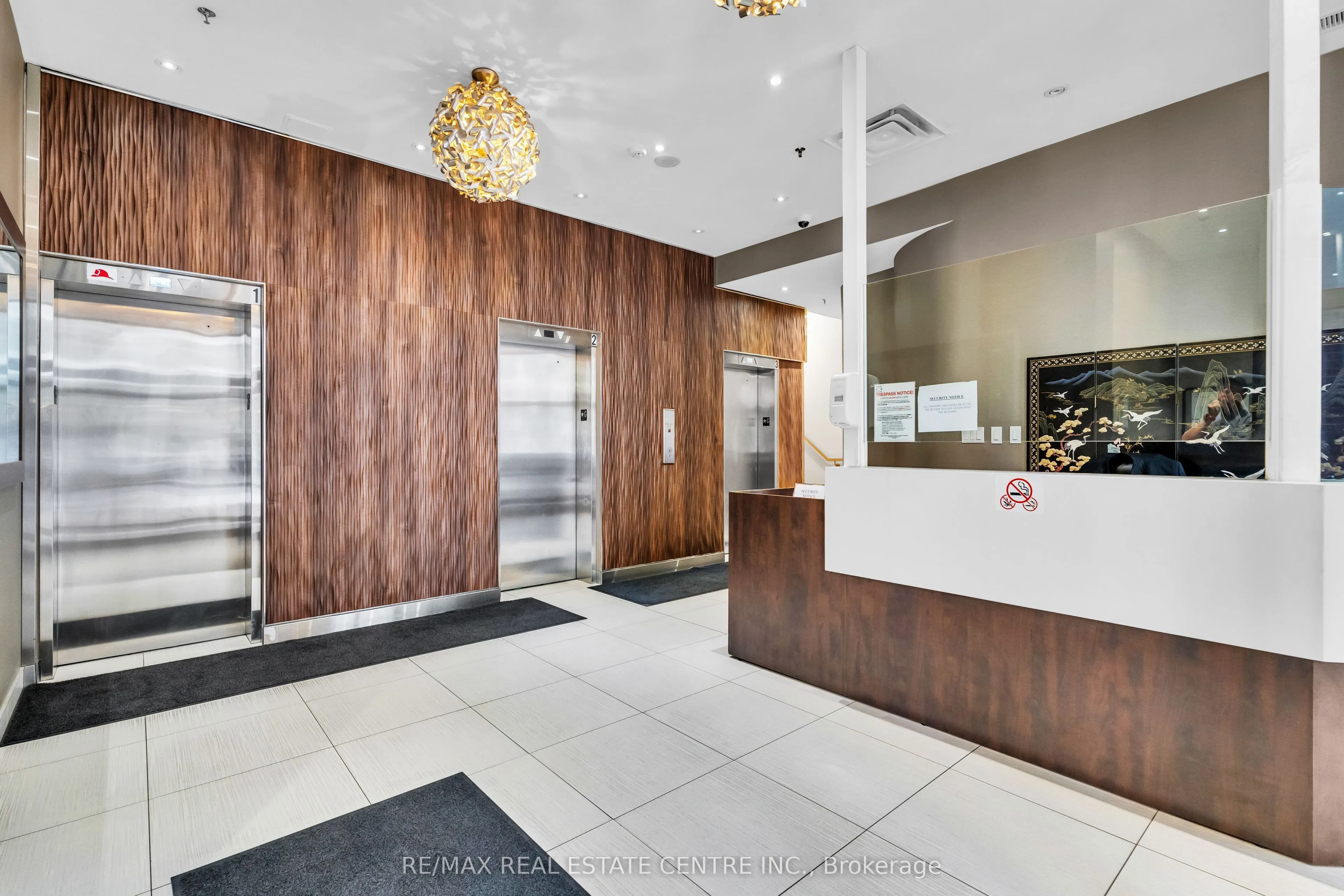 55 Centre Avenue, #2504