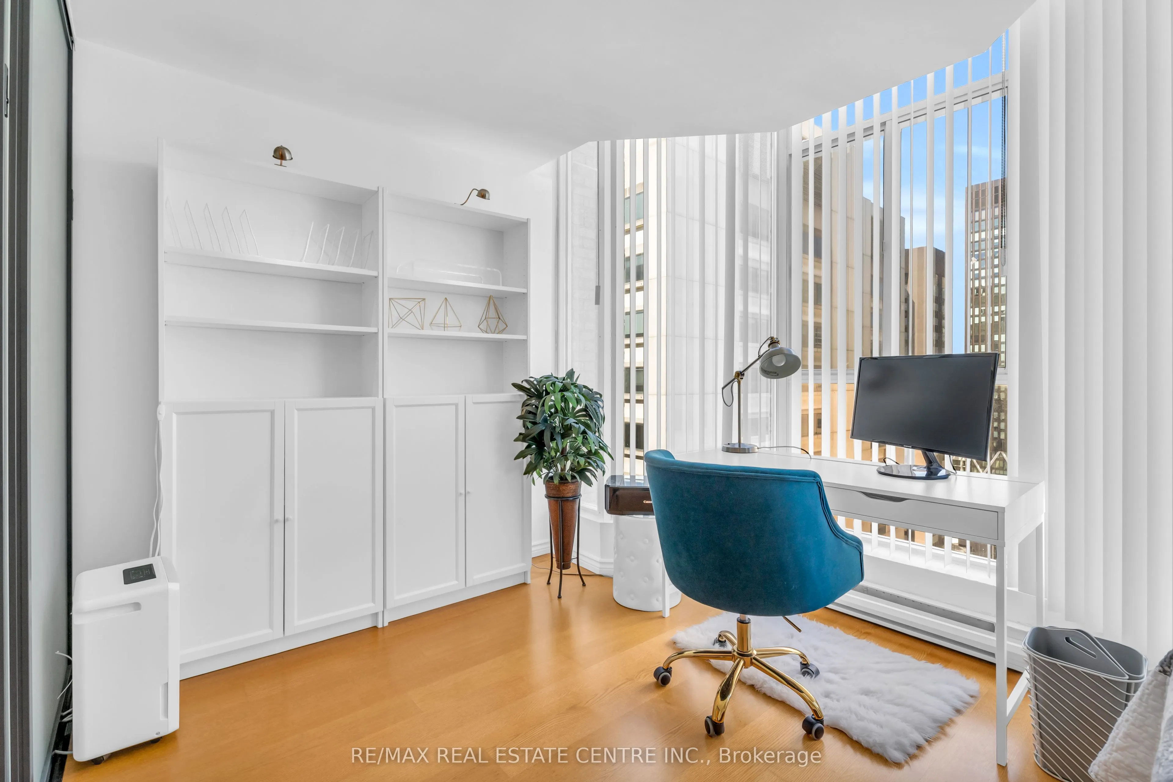 55 Centre Avenue, #2504