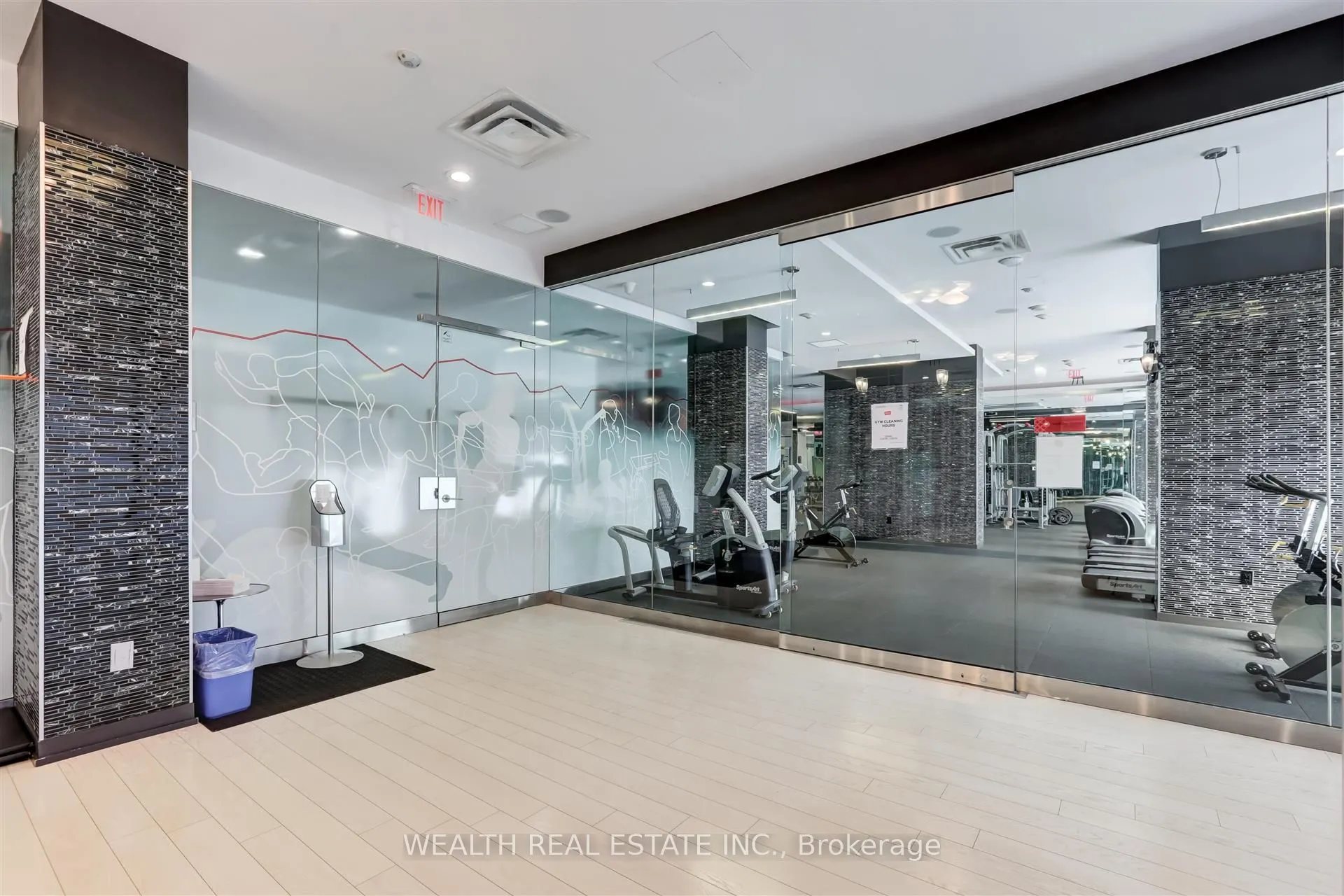 560 Front Street W, #726