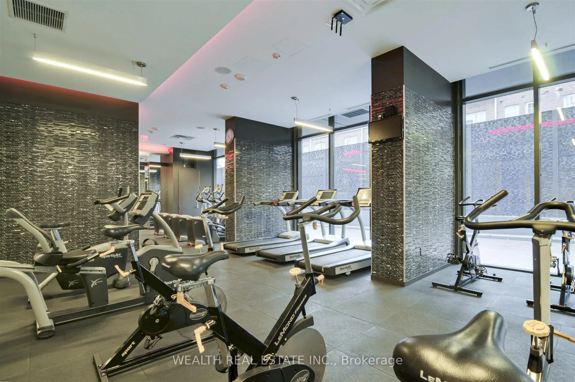560 Front Street W, #726