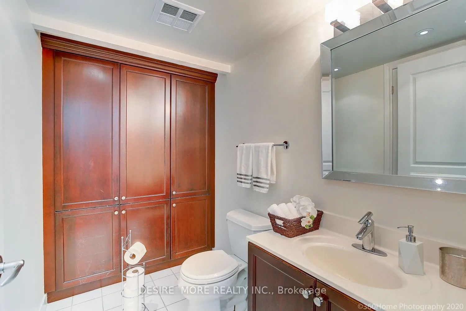 1 Balmoral Avenue, #609