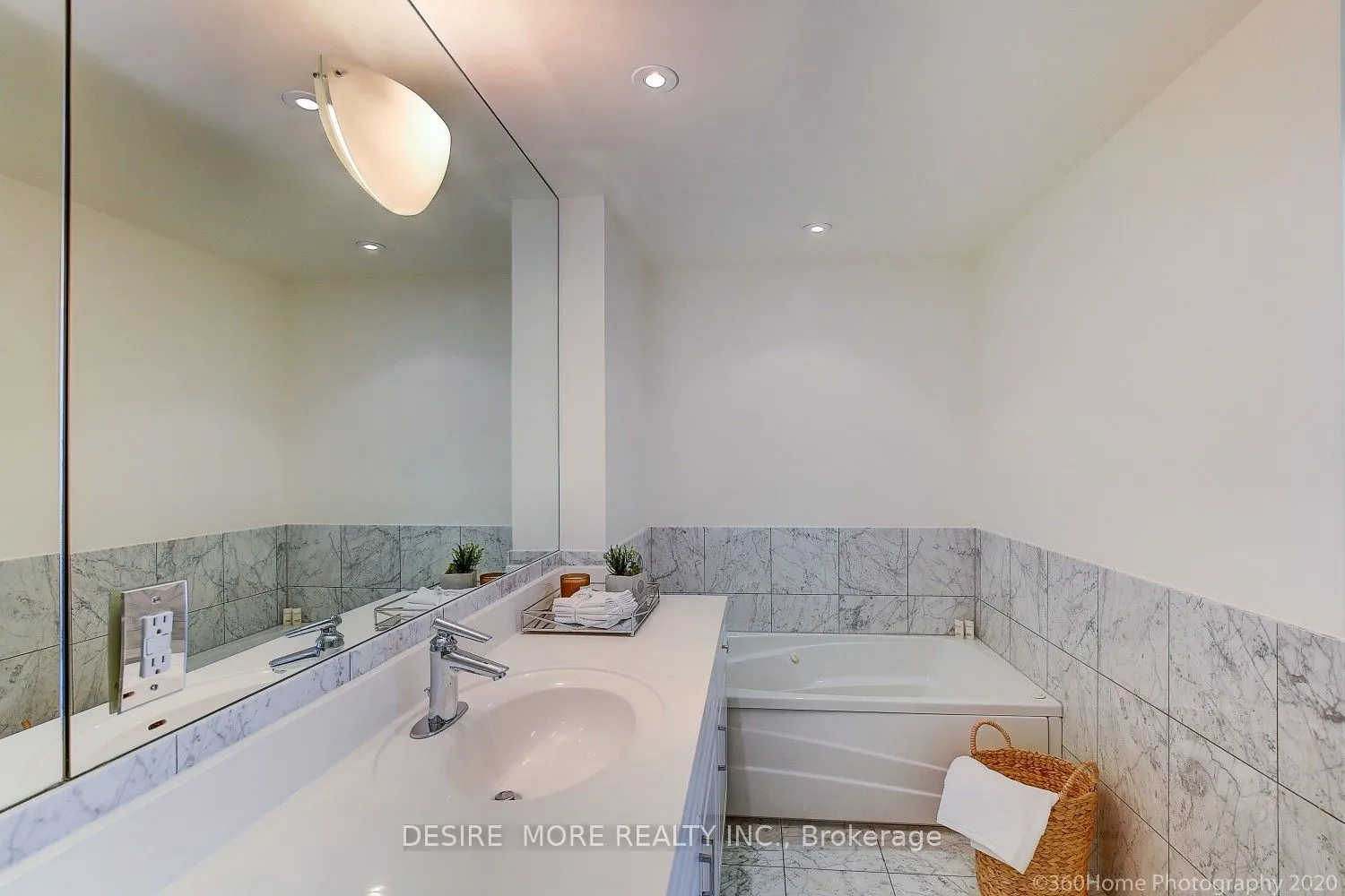 1 Balmoral Avenue, #609