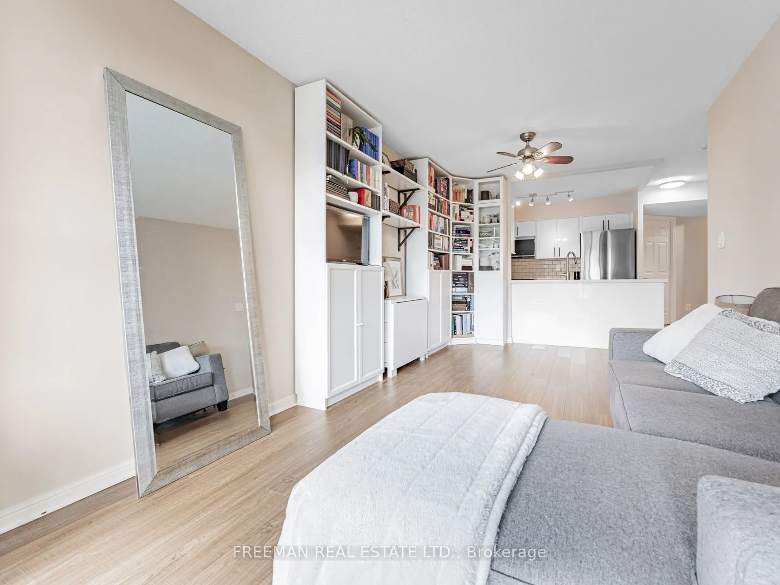 260 Merton Street, #508