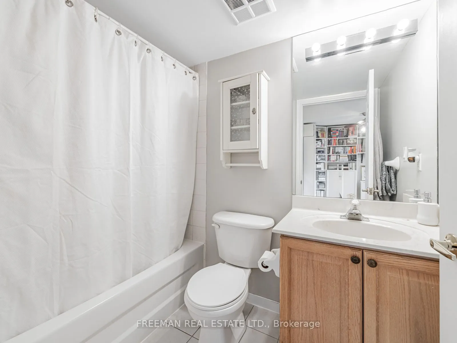 260 Merton Street, #508
