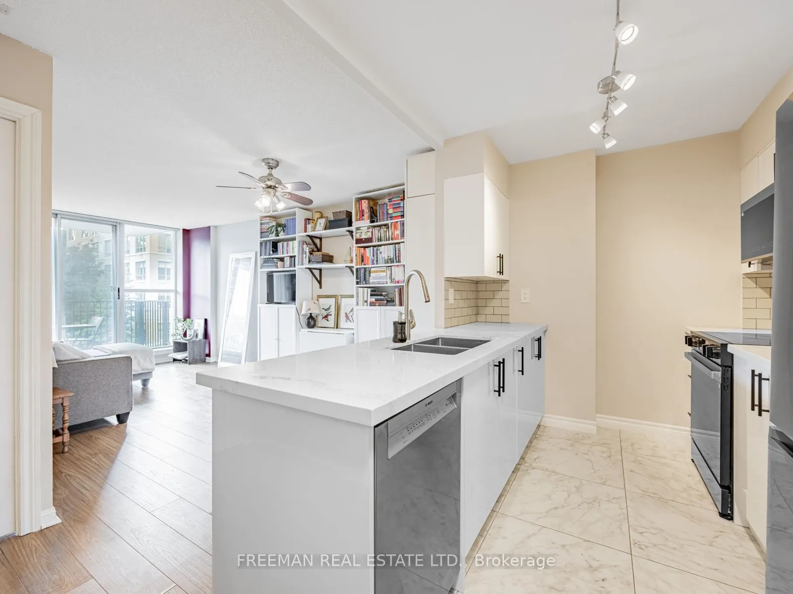 260 Merton Street, #508