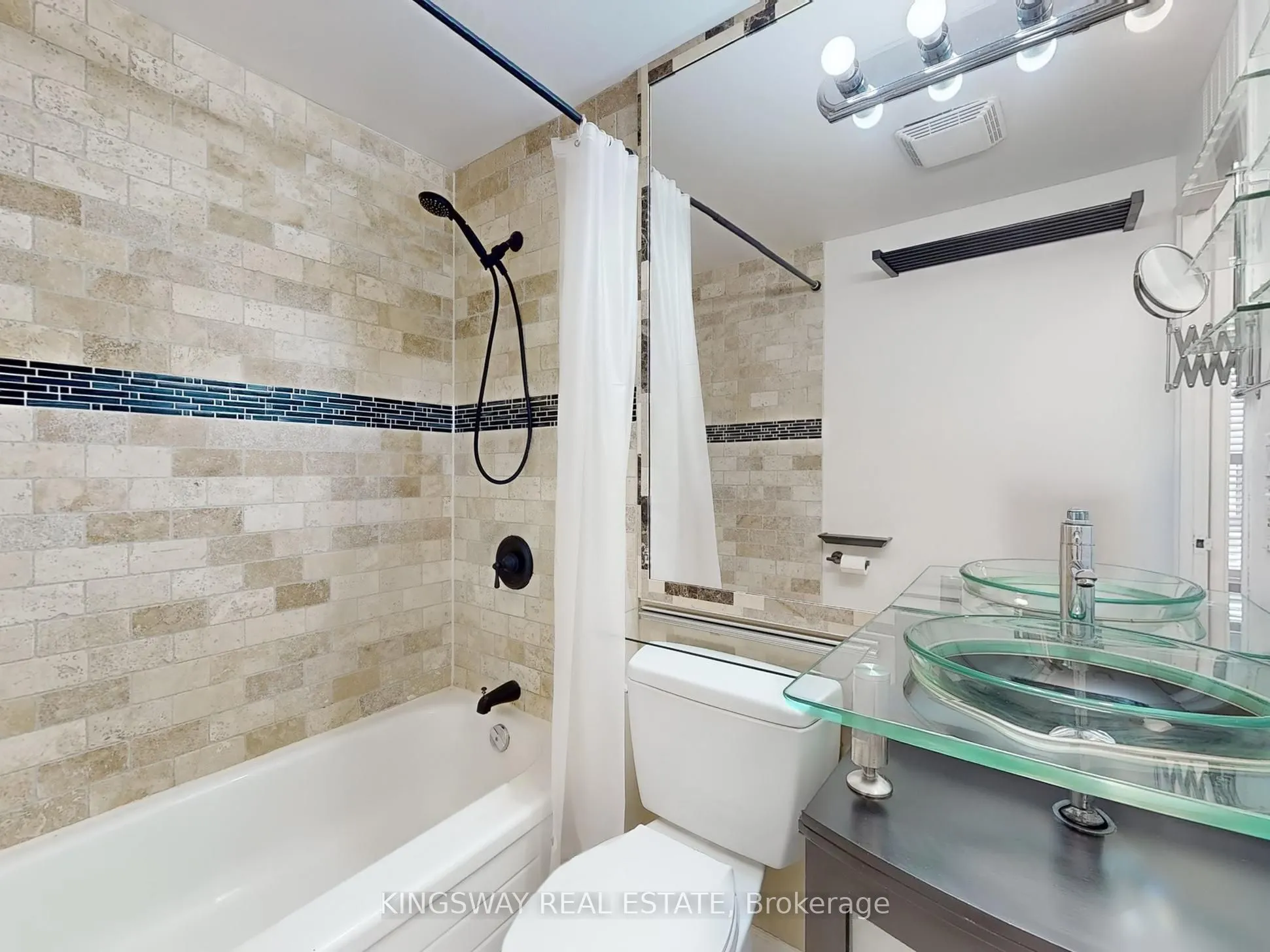 88 Charles Street E, #506