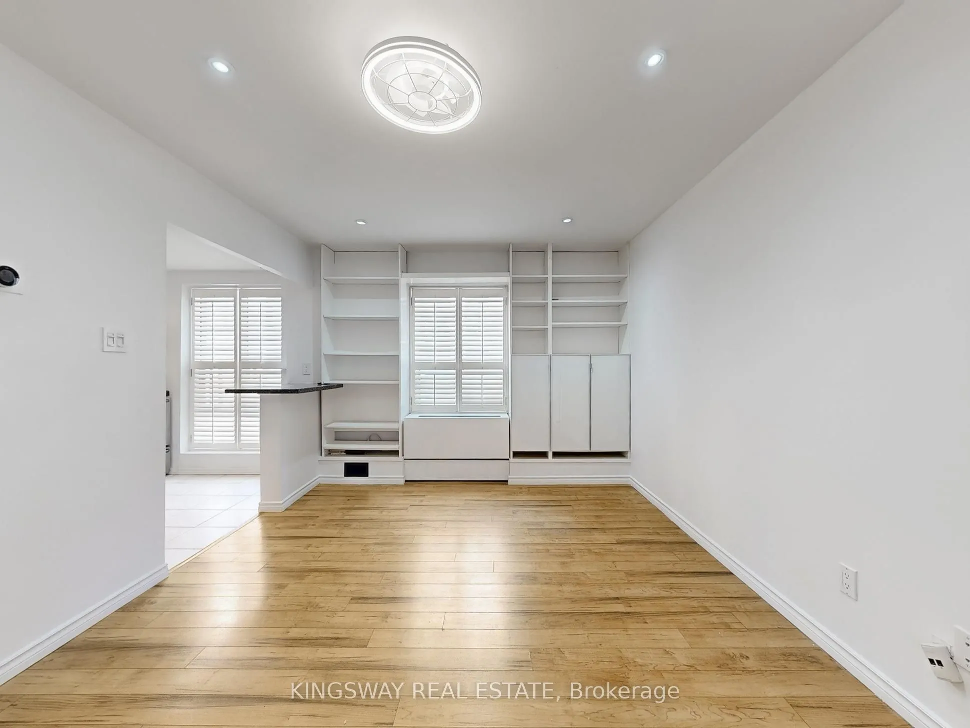 88 Charles Street E, #506