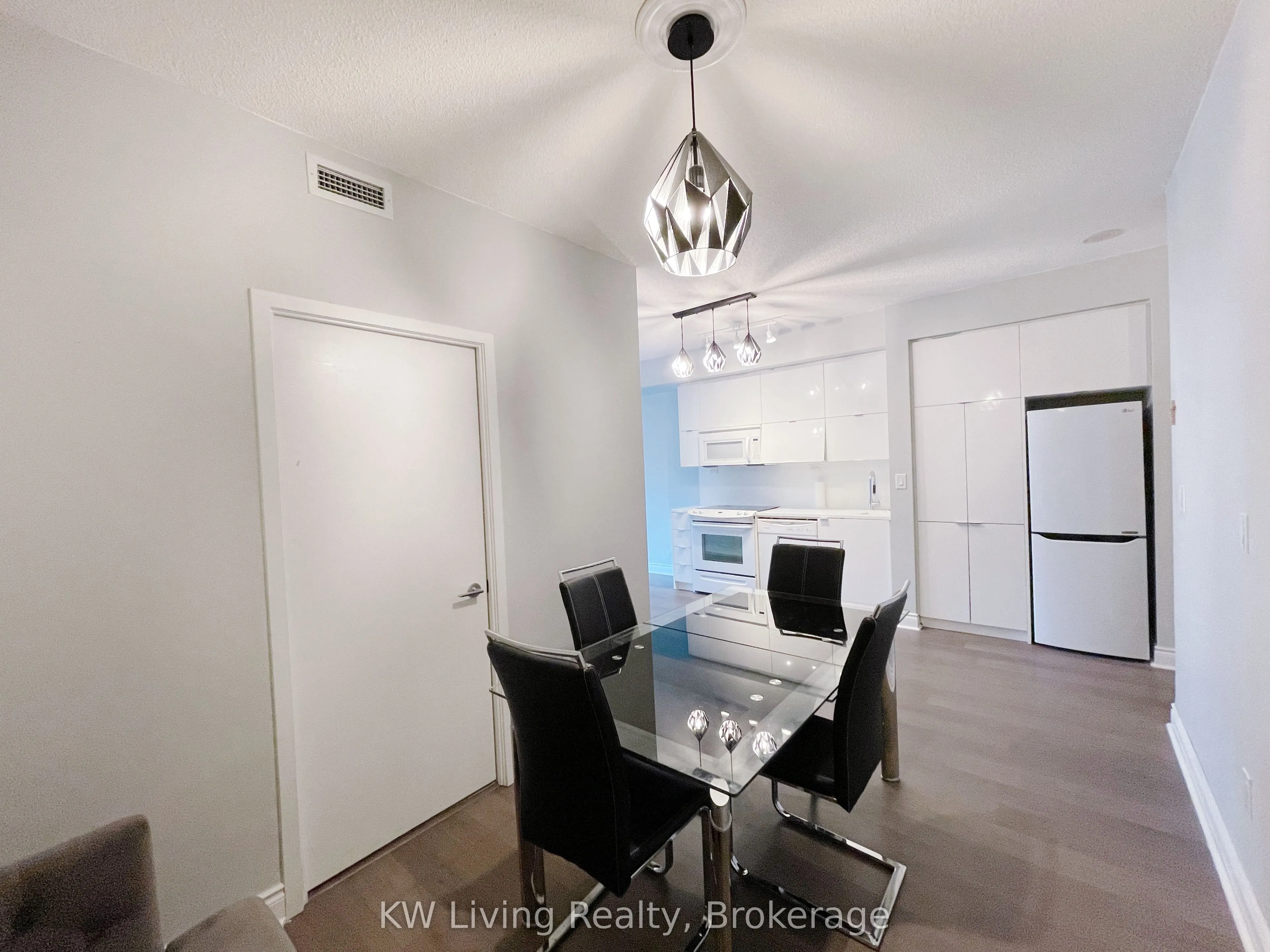 151 Dan Leckie Way, #205