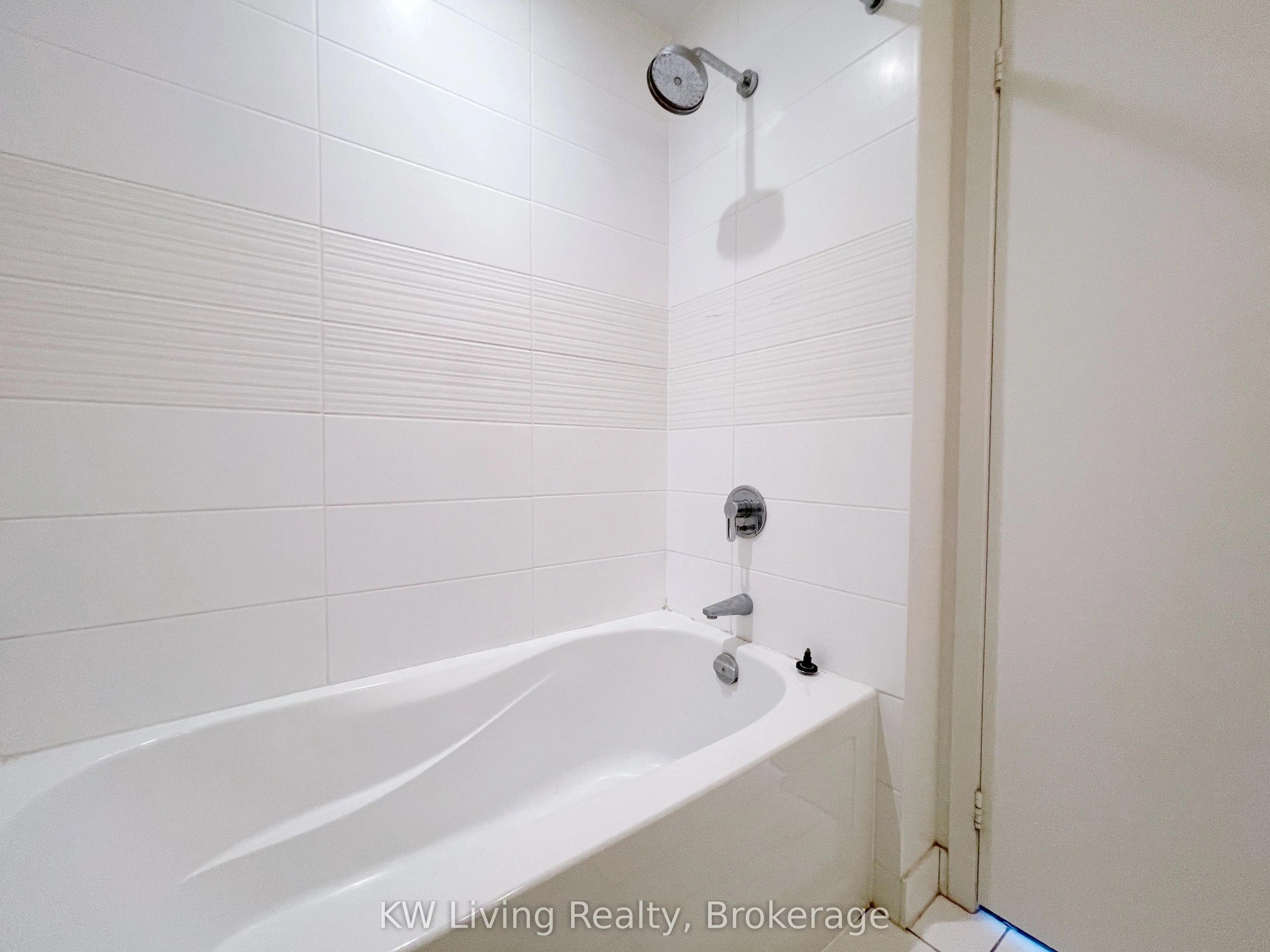 151 Dan Leckie Way, #205