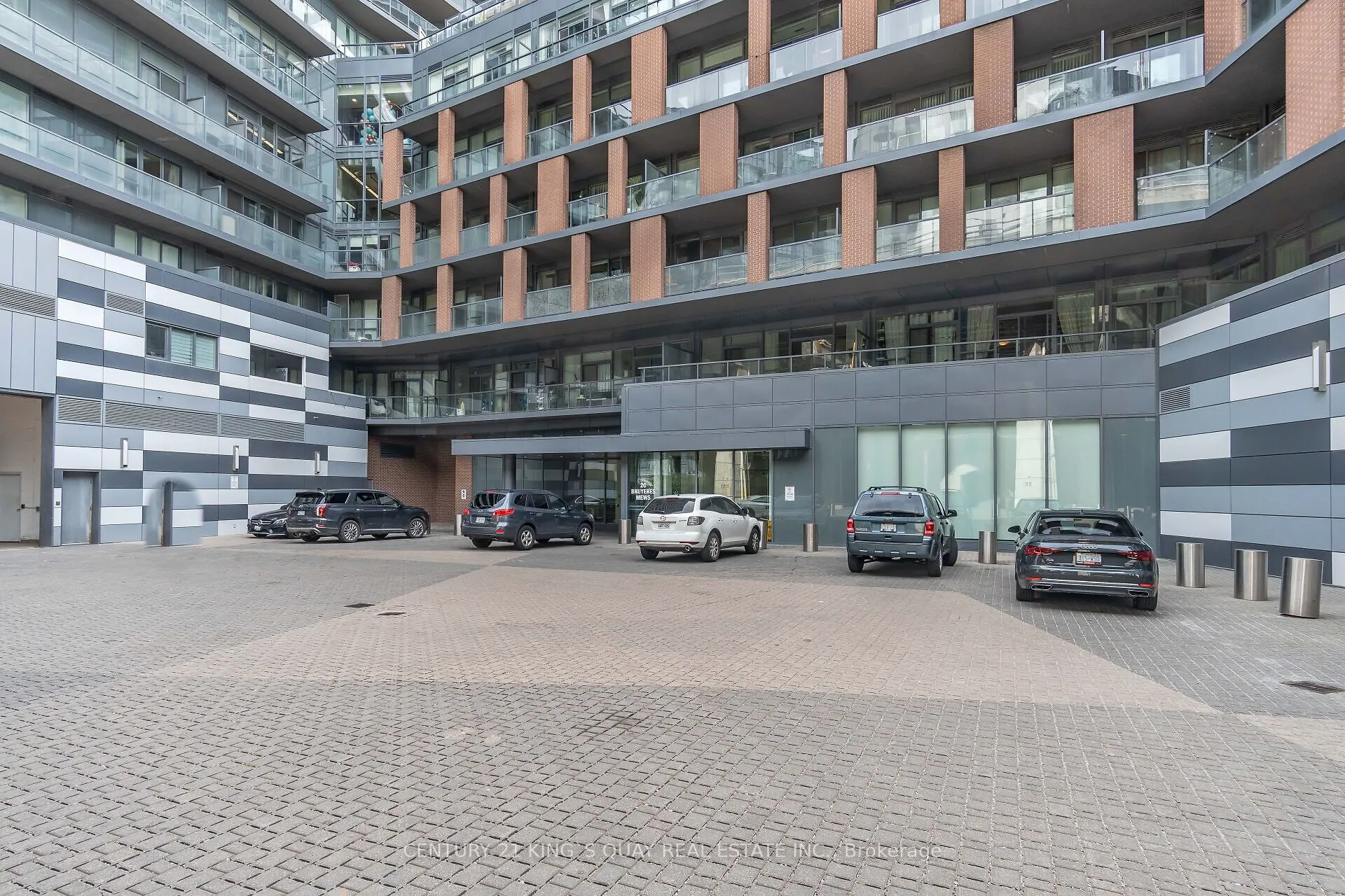 20 Bruyeres Mews, #1012