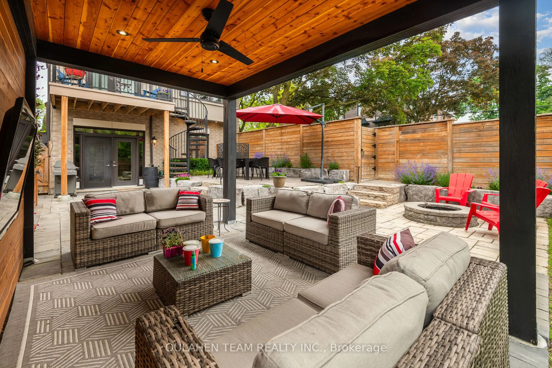 157 Florence Avenue
