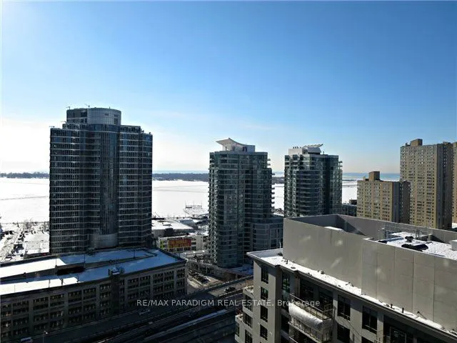 19 Grand Trunk Crescent, #2601