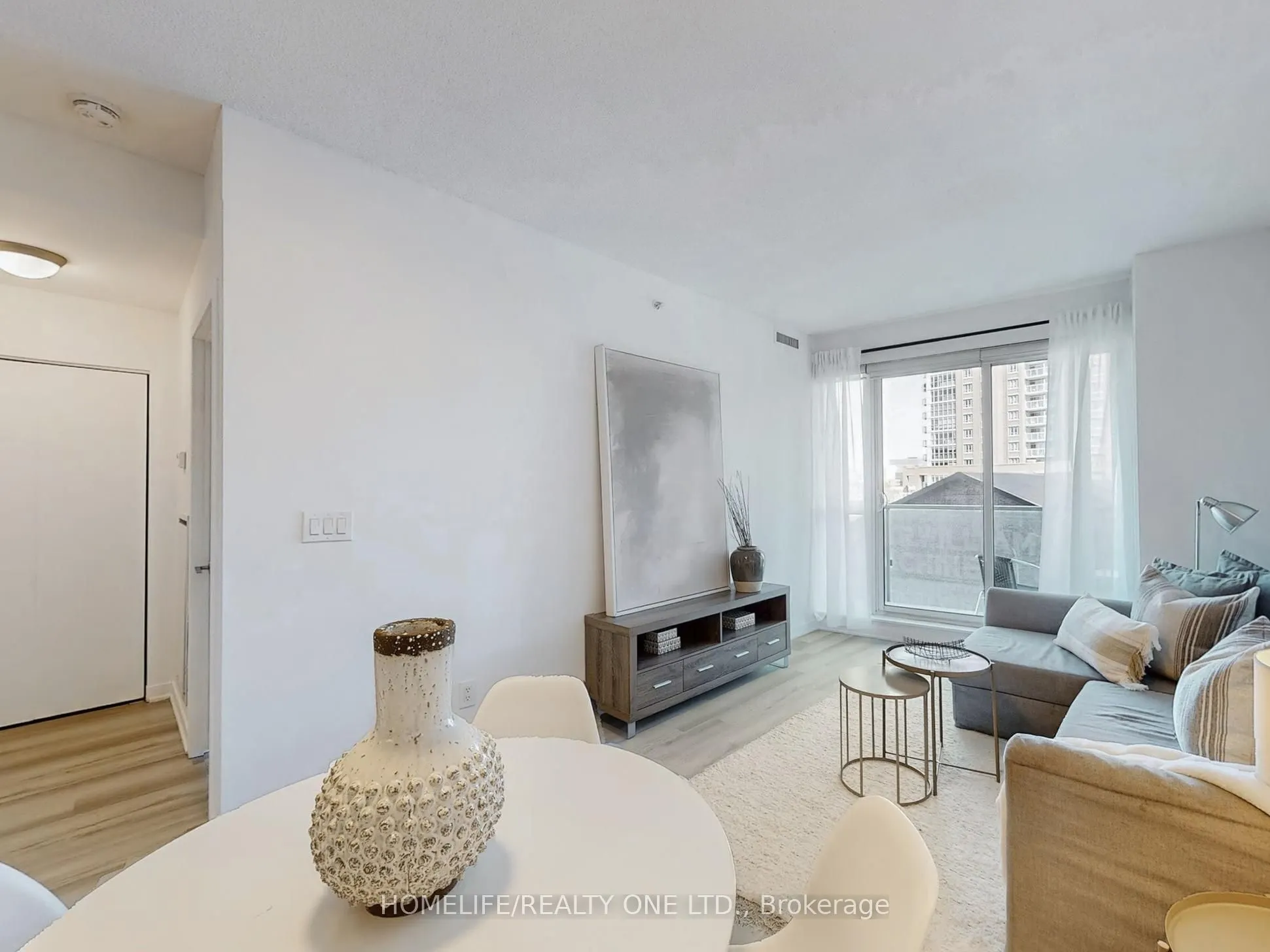 150 East Liberty Street, #515