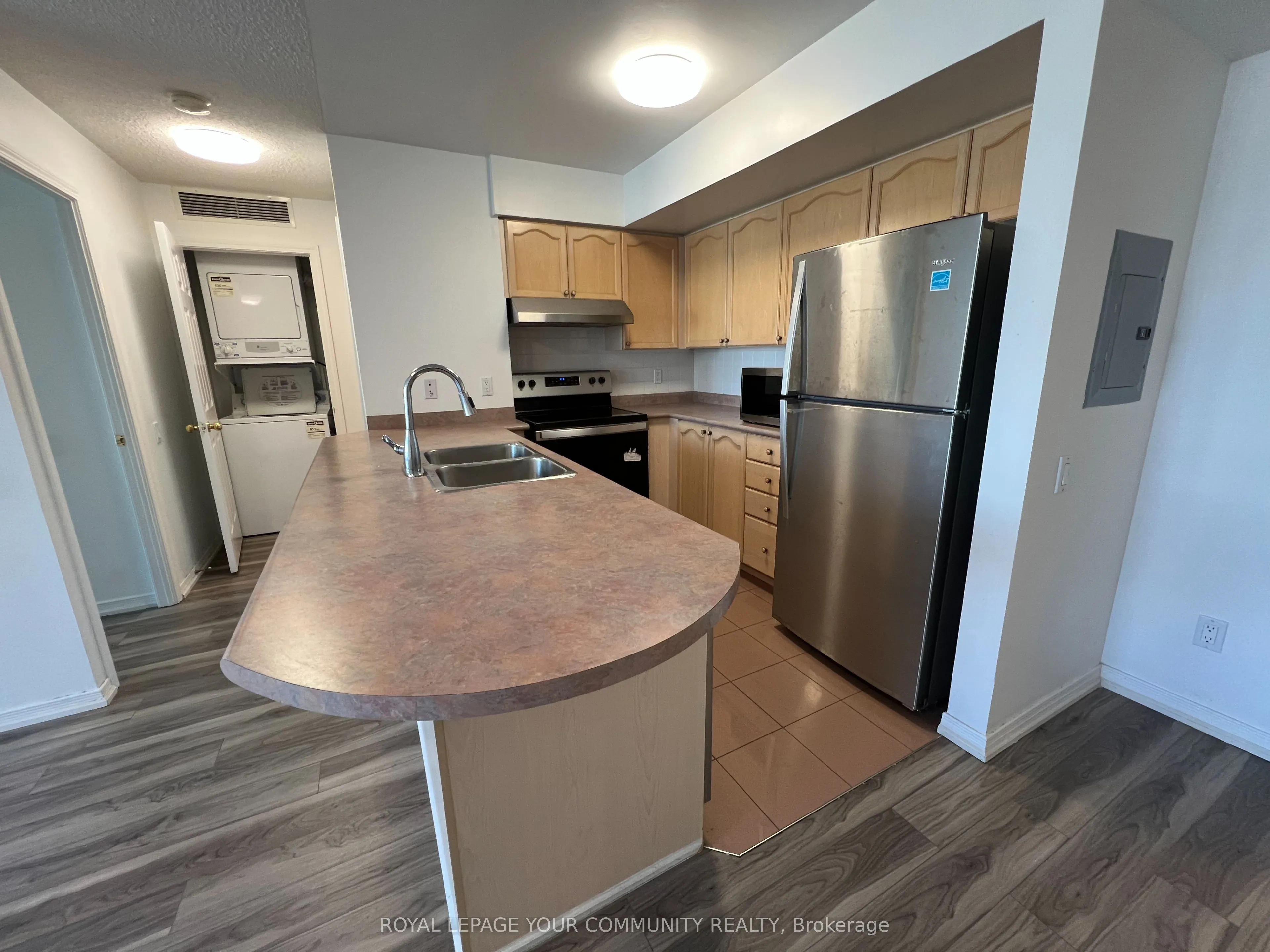 33 Empress Avenue, #1901